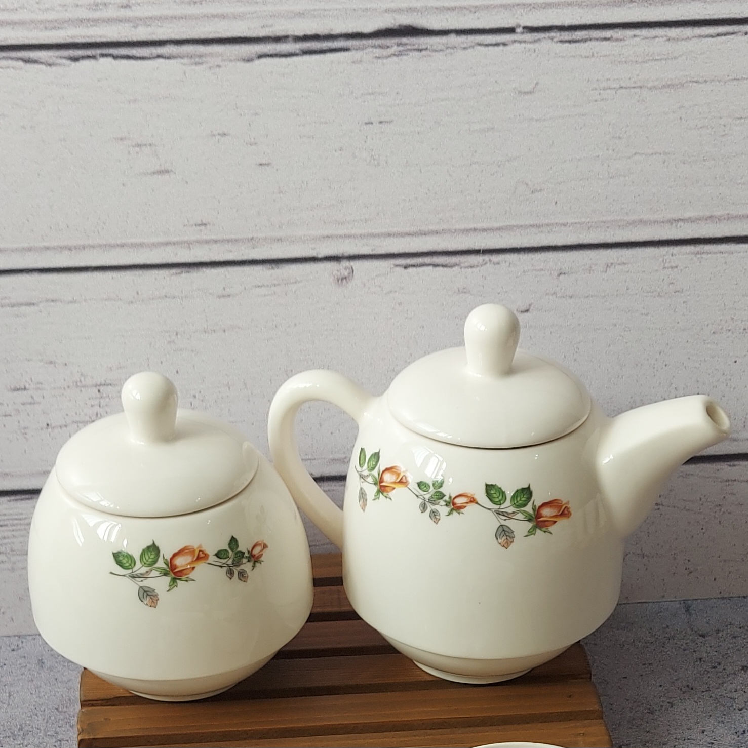 ست چایخوری طرح گل رز