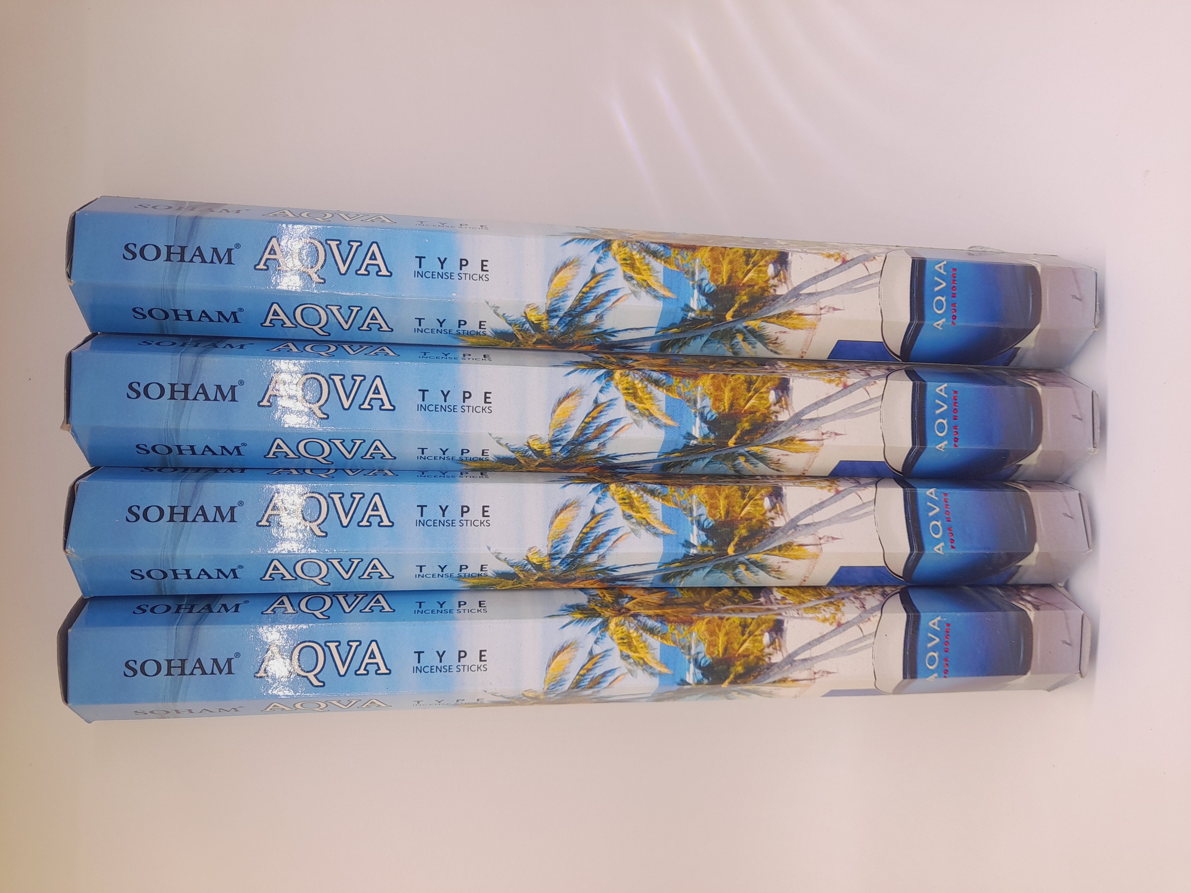 عود شاخه ای آکوا