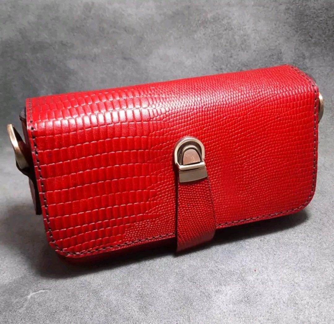 کیف پاسپورتی چرم طبیعی زنانه