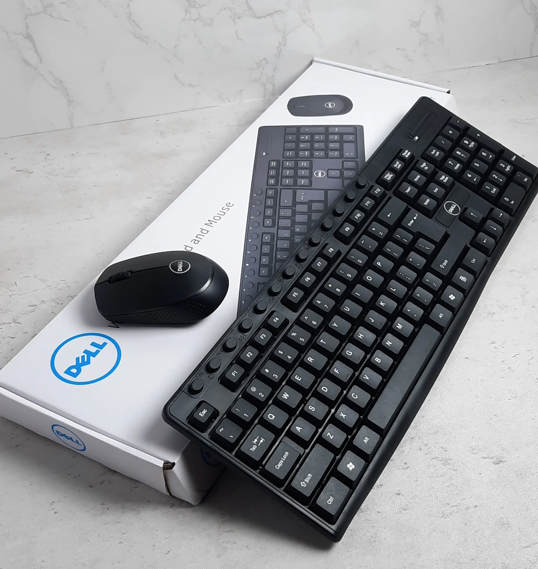 موس و کیبورد DELL مدل KM 217