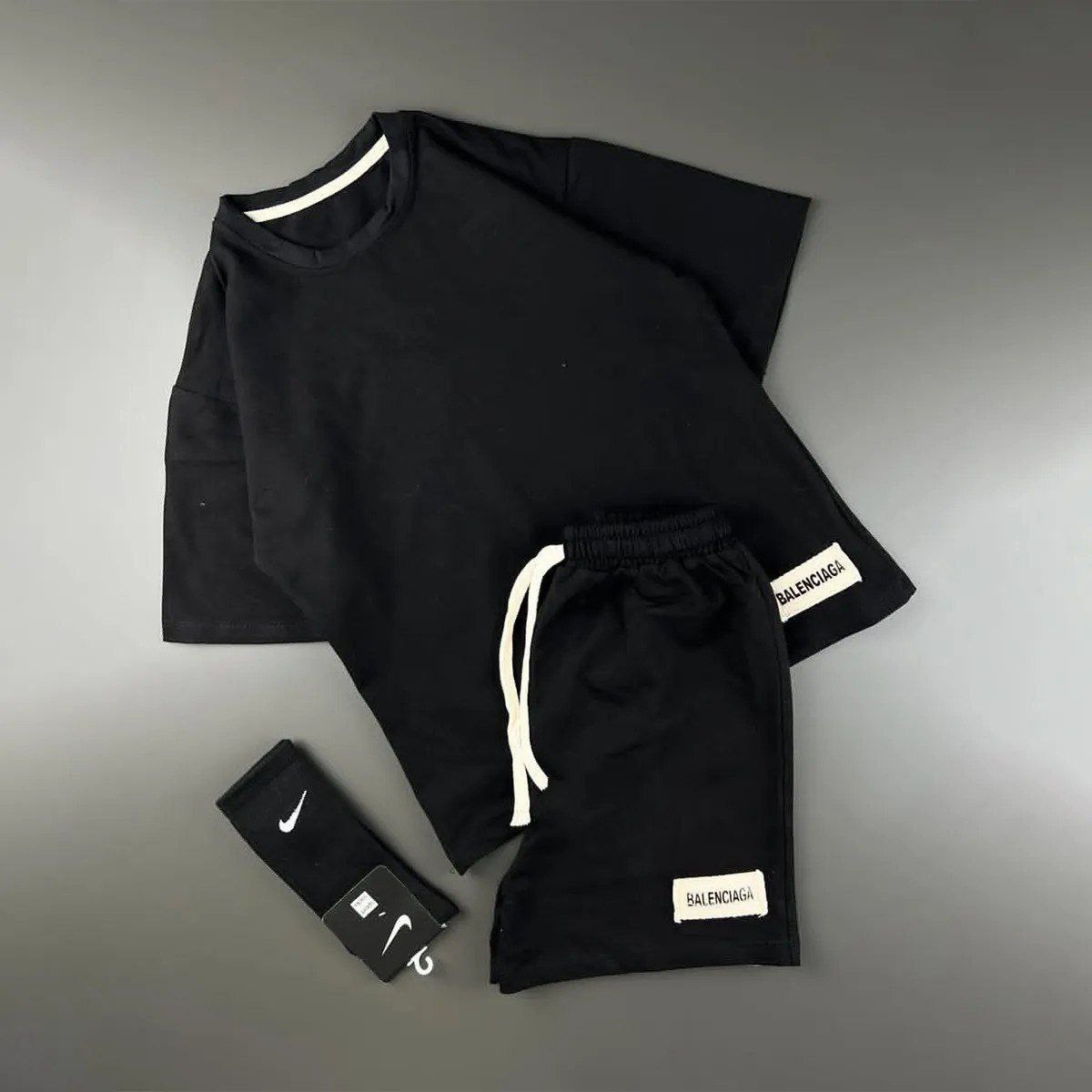 ست تیشرت و شلوارک بالنسیاگا زنانه جنس گلکسی فری سایز 36 تا 42 - کد 2784