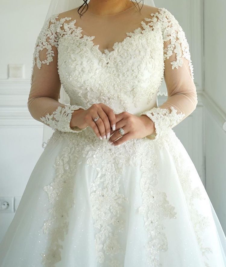 لباس عروس کد 001