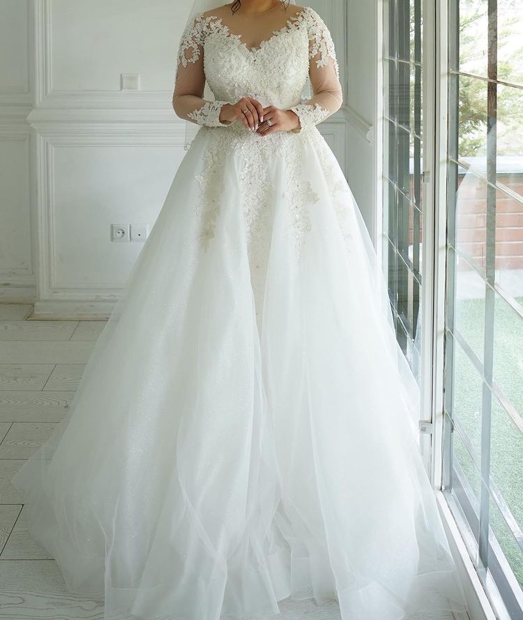 لباس عروس کد 001