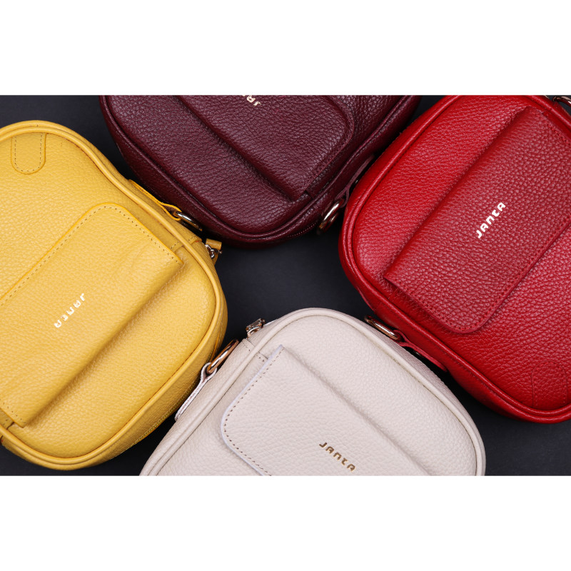 کیف  دوشی  چرم جانتا کد 555