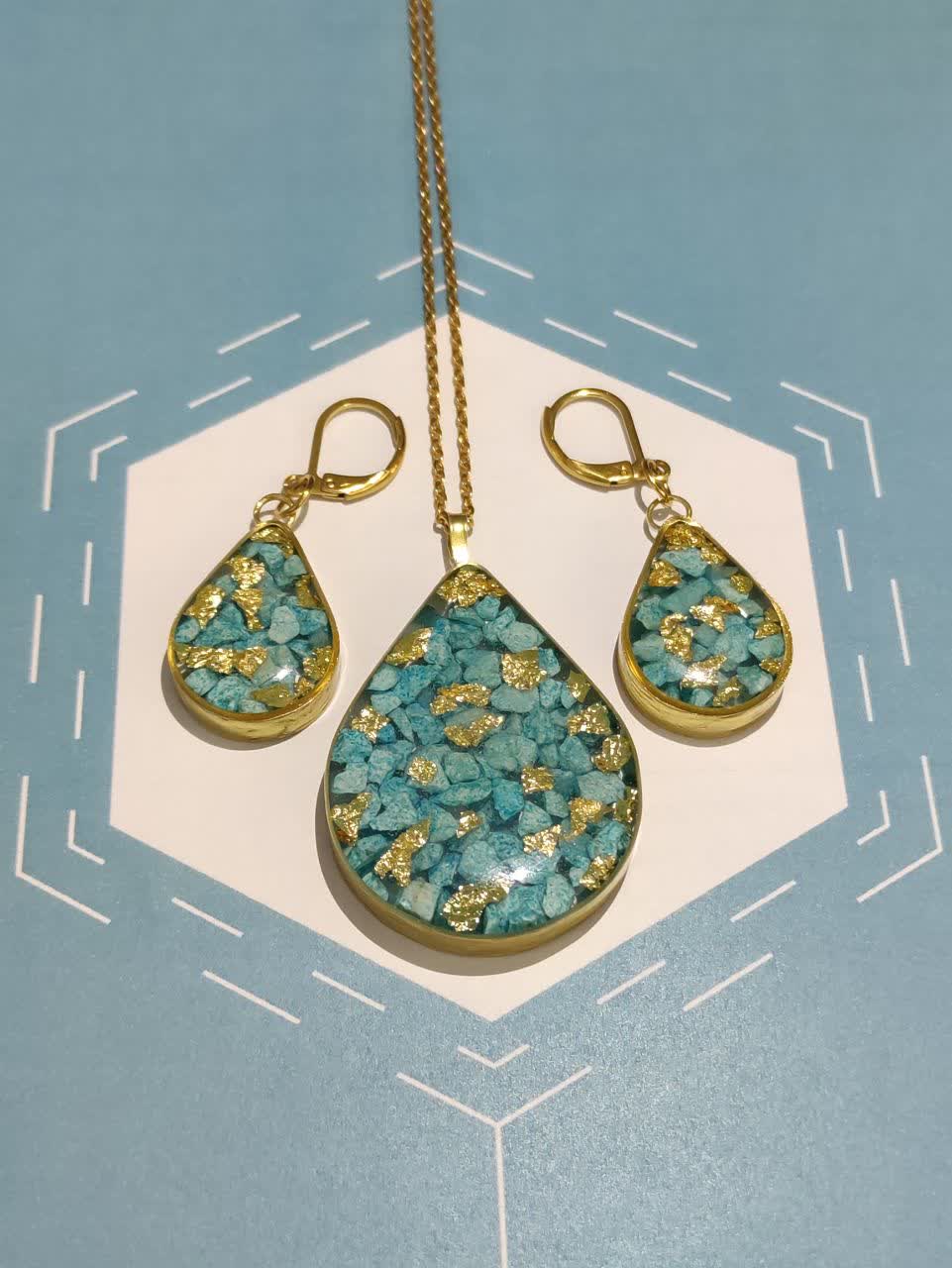 ست گردنبند و گوشواره