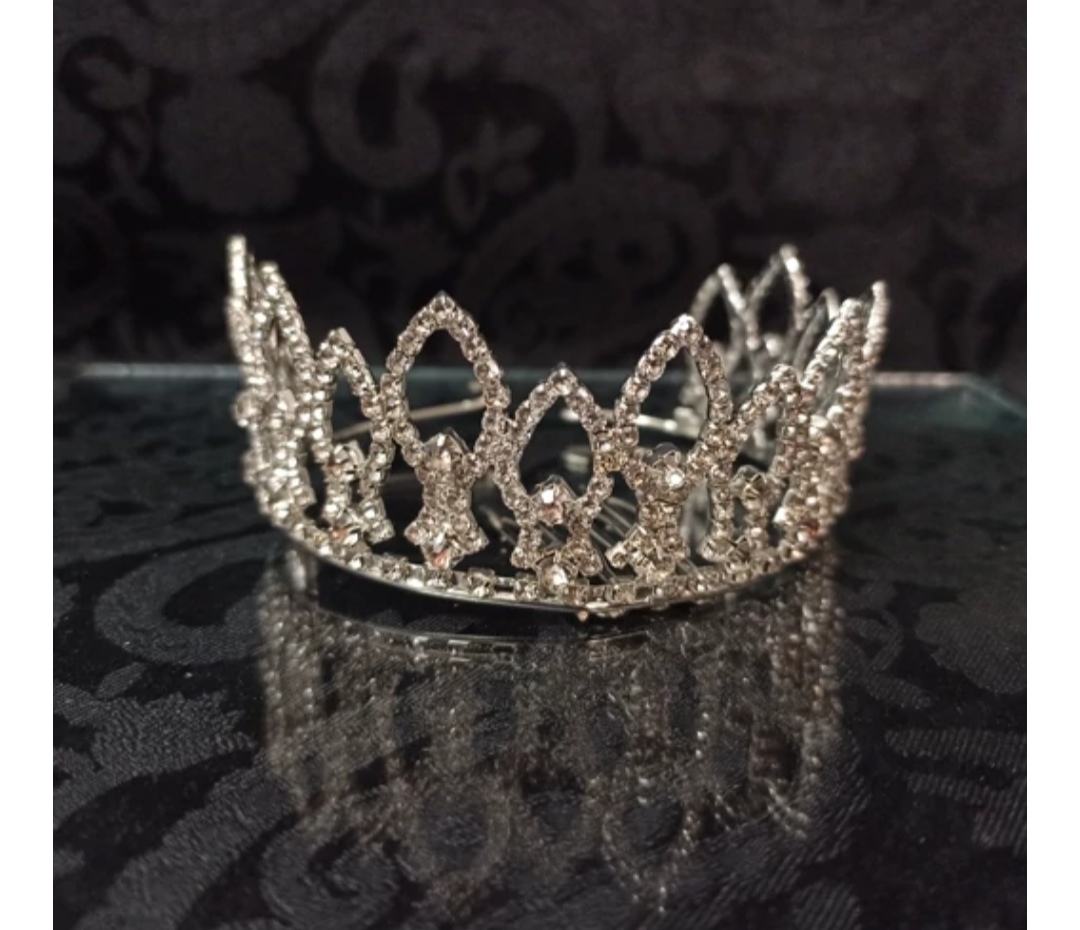 تاج پرنسسی گرد