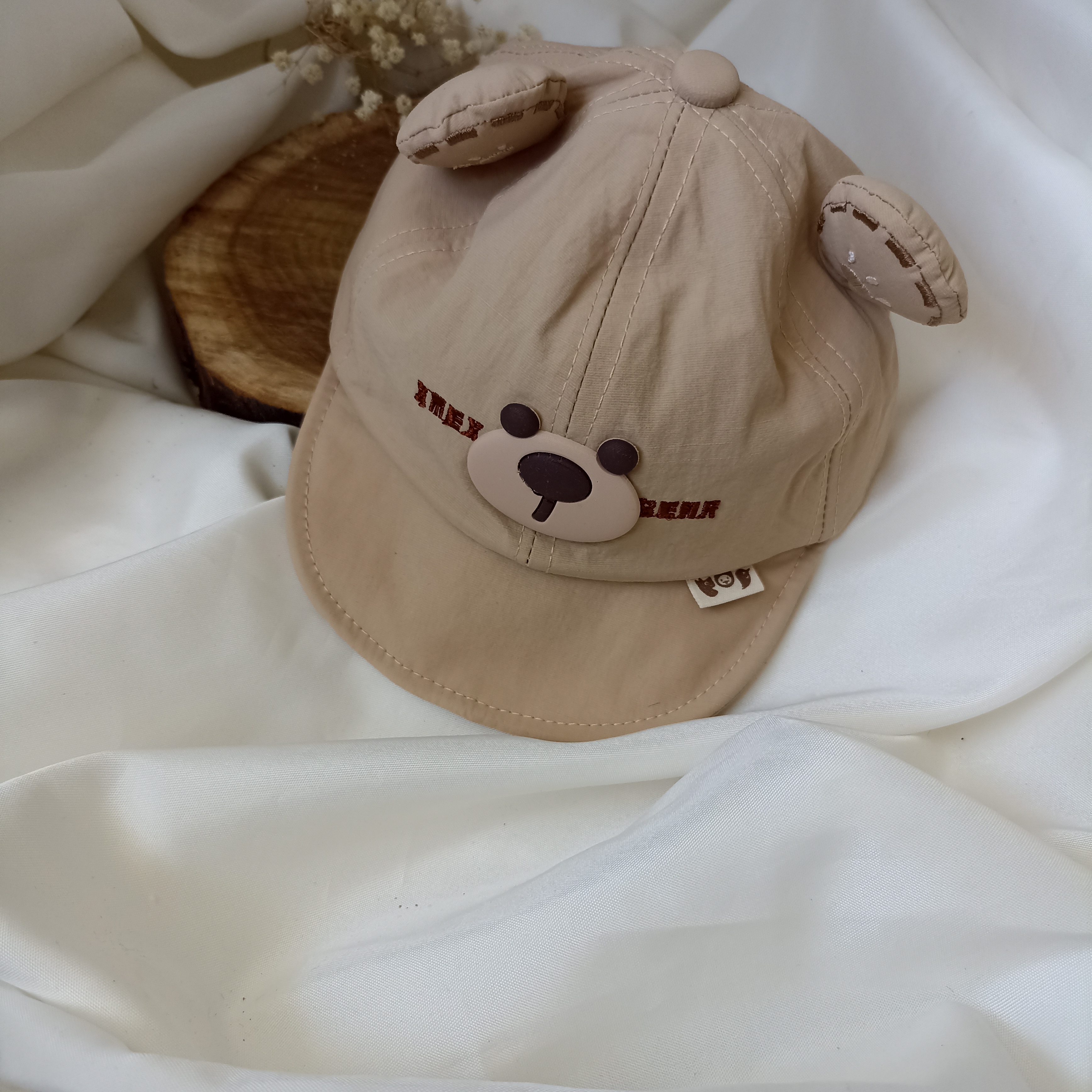 کلاه خرسی گوش دار