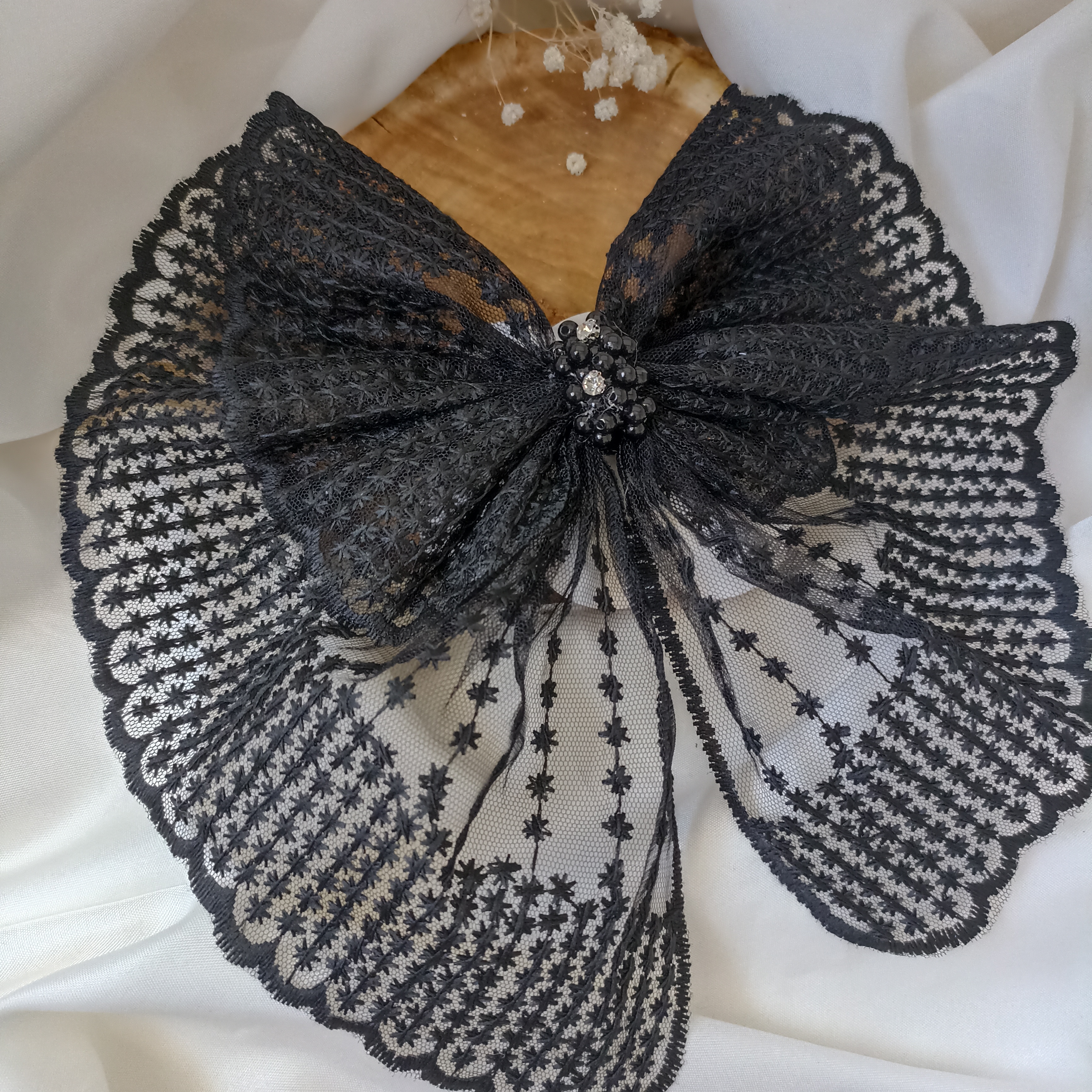 پاپیون پروانه ای