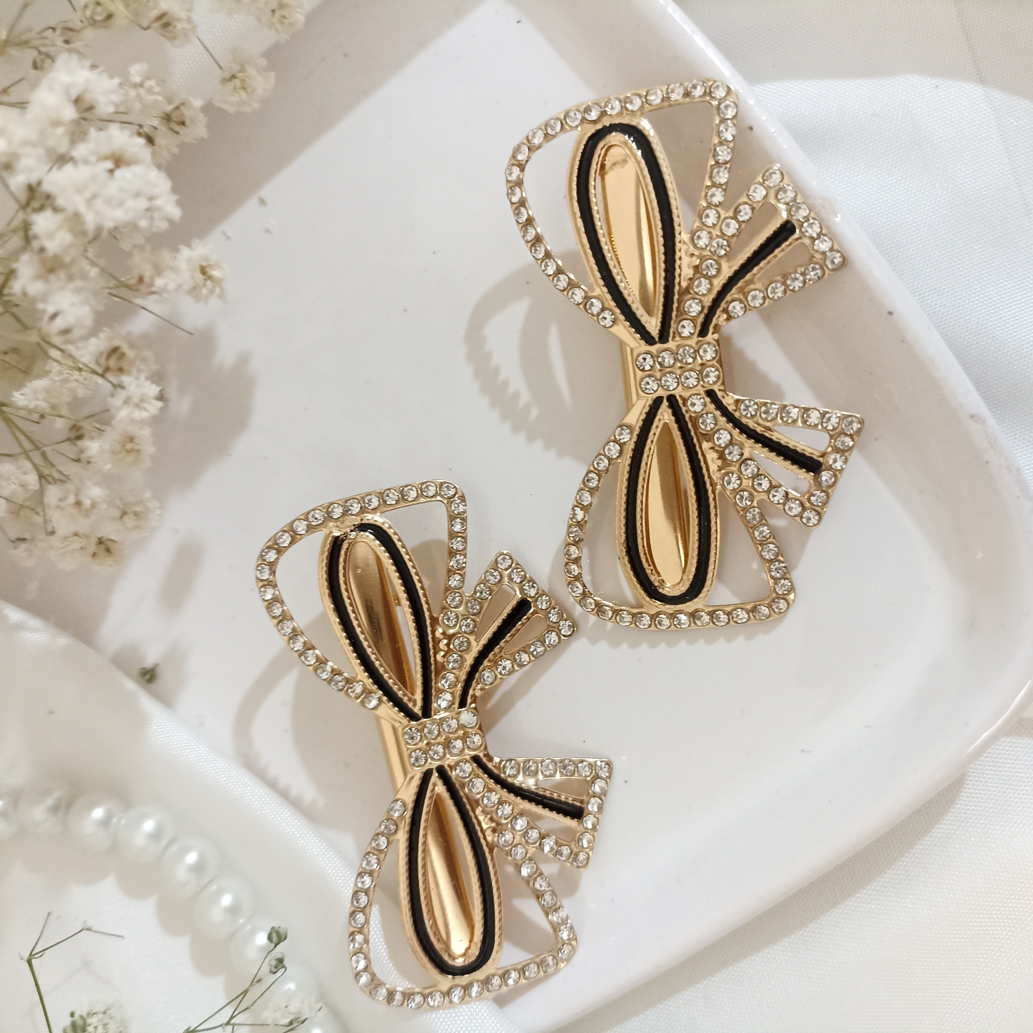 انبری طرح سیاه قلم