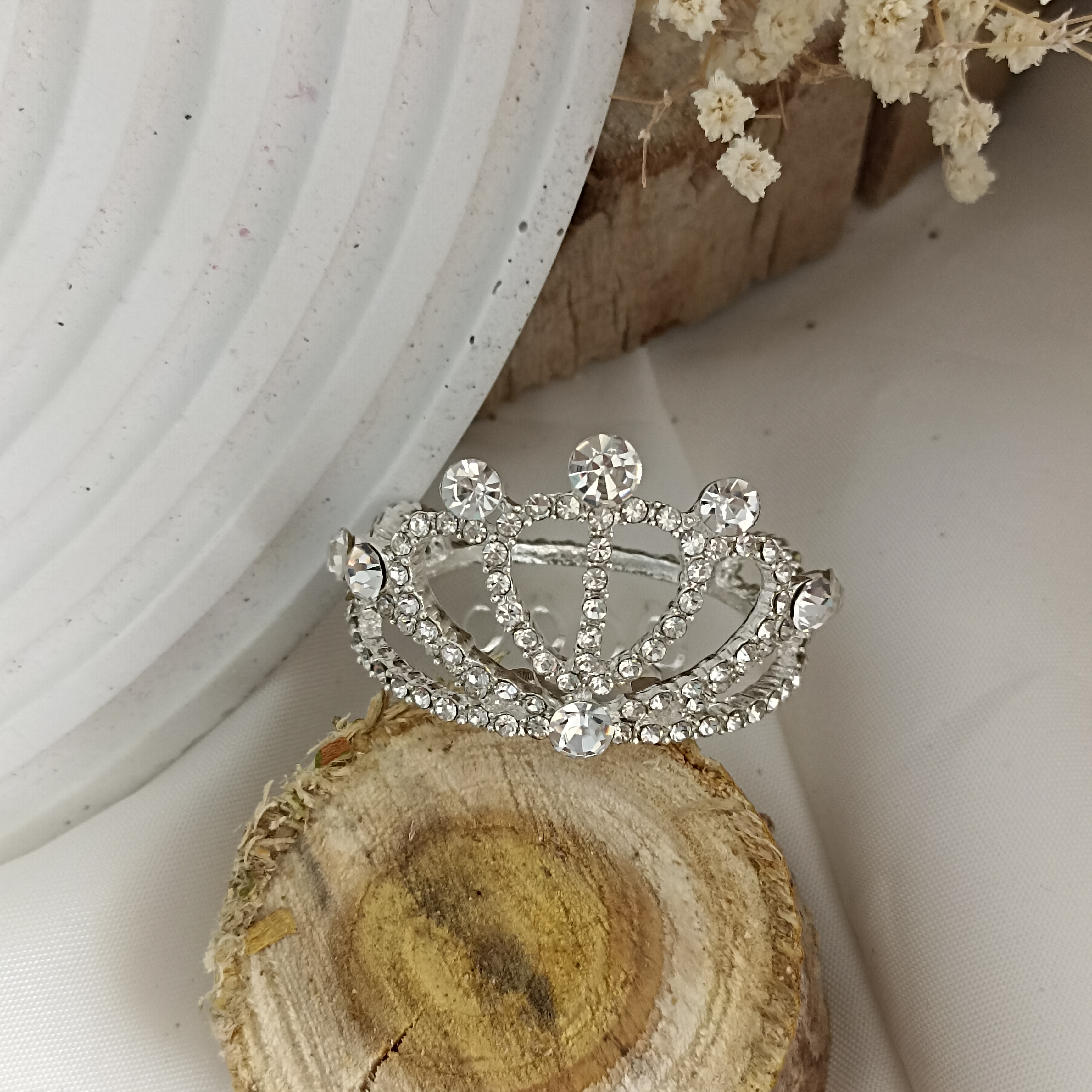 تاج گرد پرنسسی