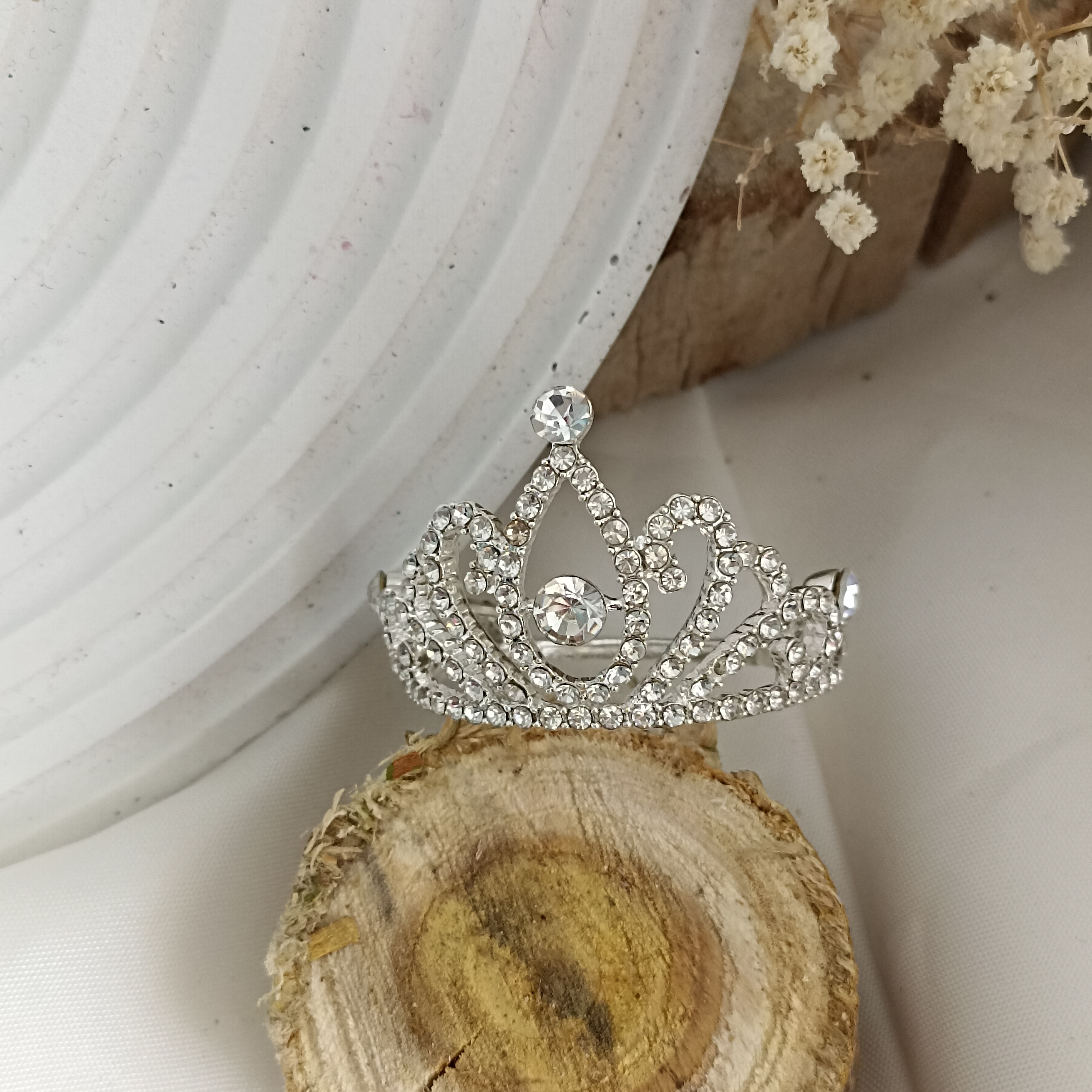 تاج گرد پرنسسی