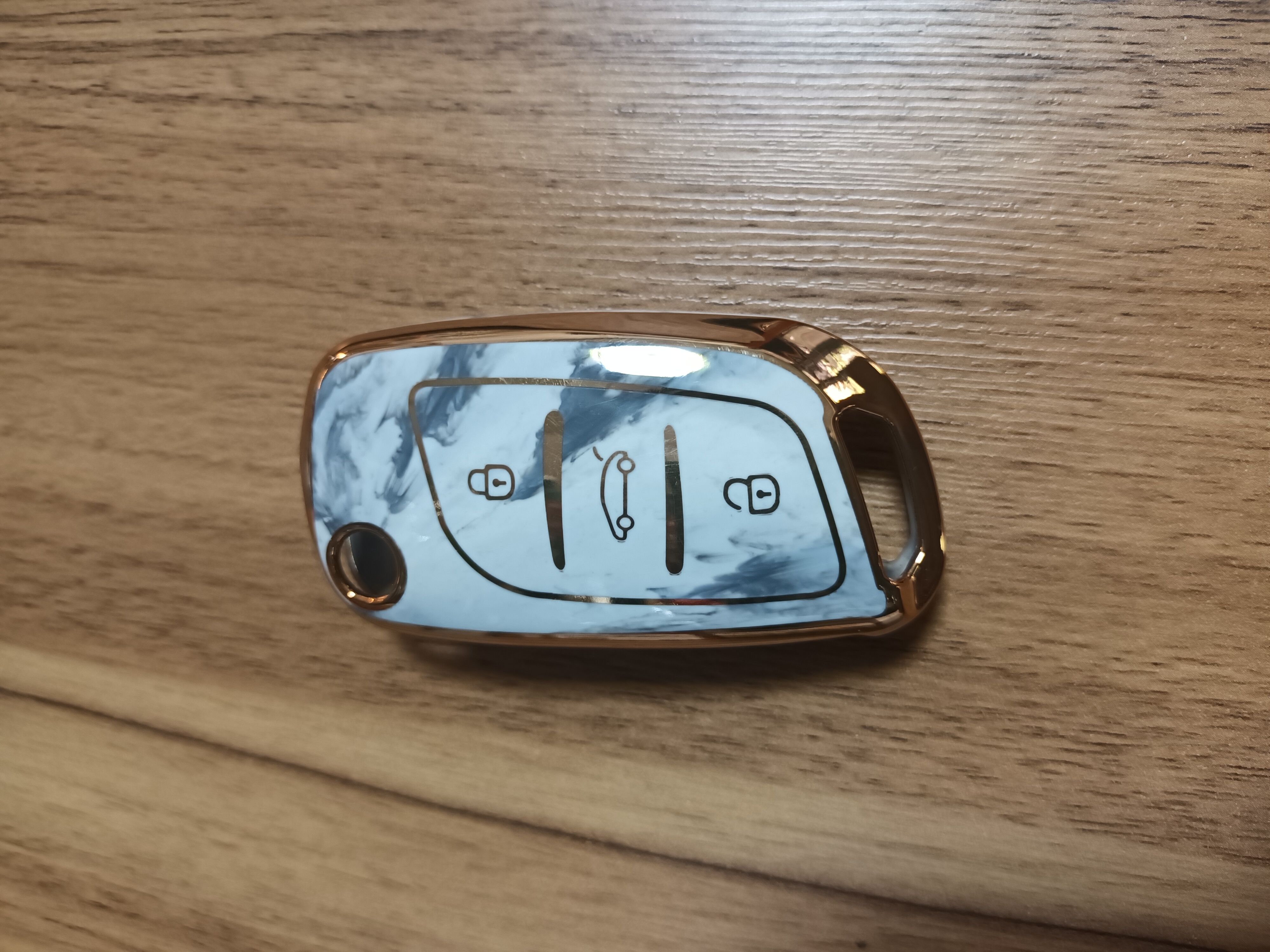 کاور ریموت کا دی تاشو