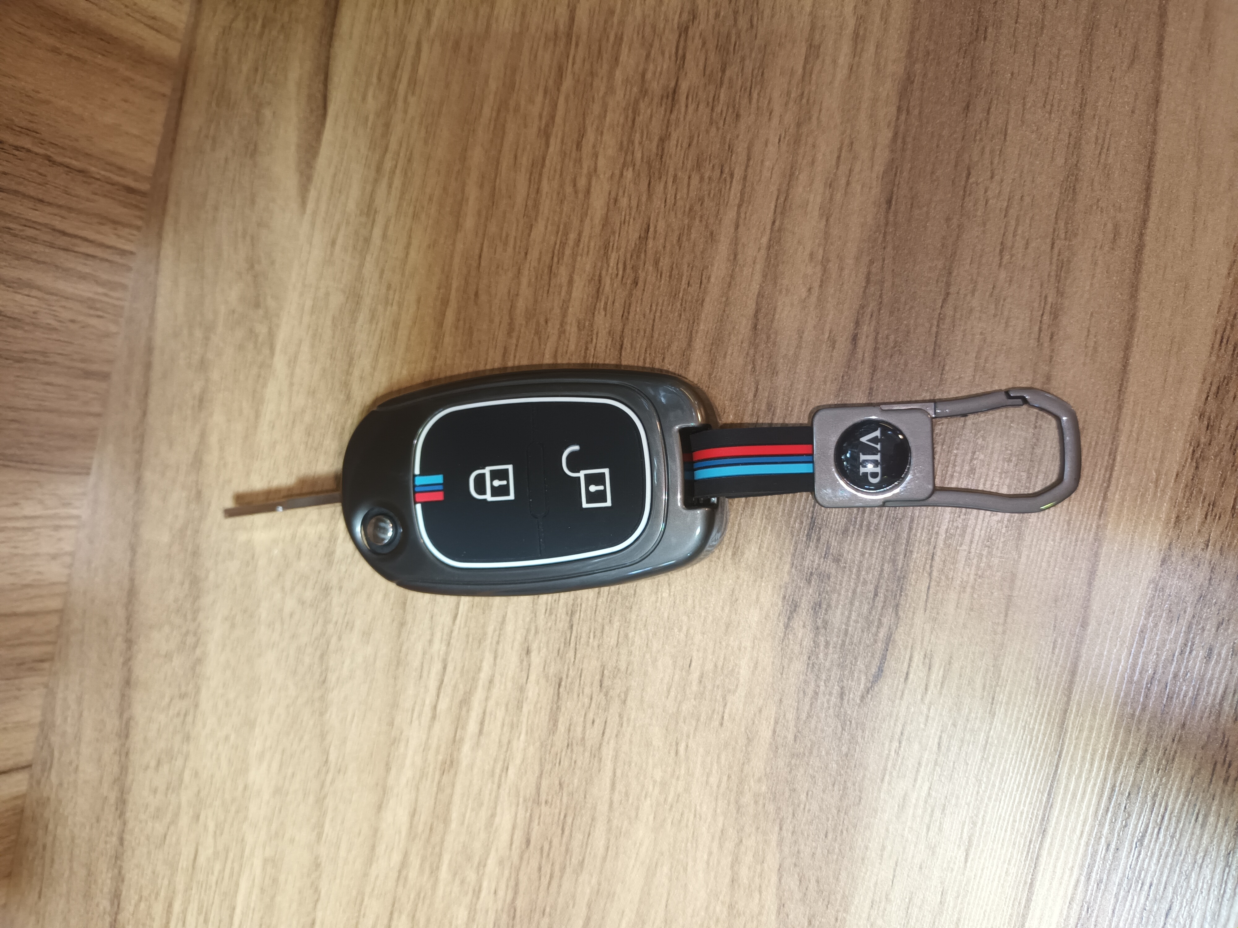 کاور فلزی ریموت اچ سی کراس