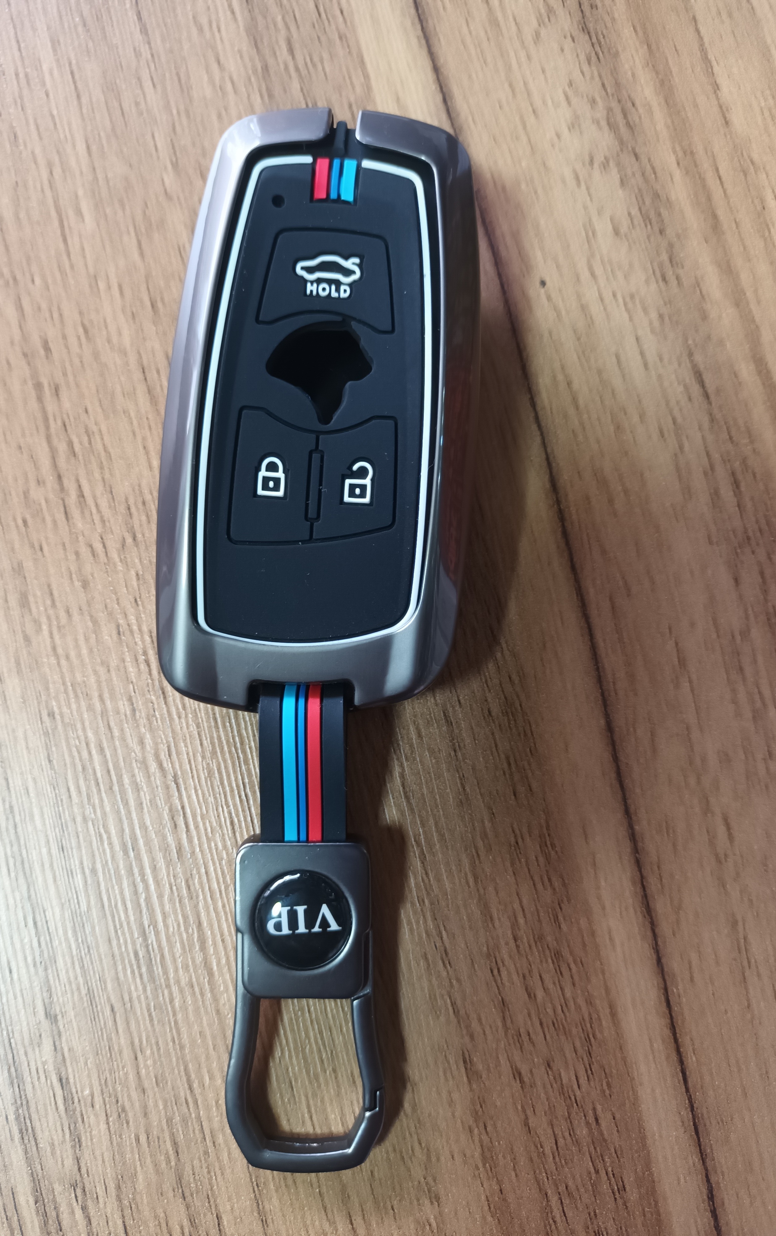 کاور فلزی ریموت تارا دنا پلاس