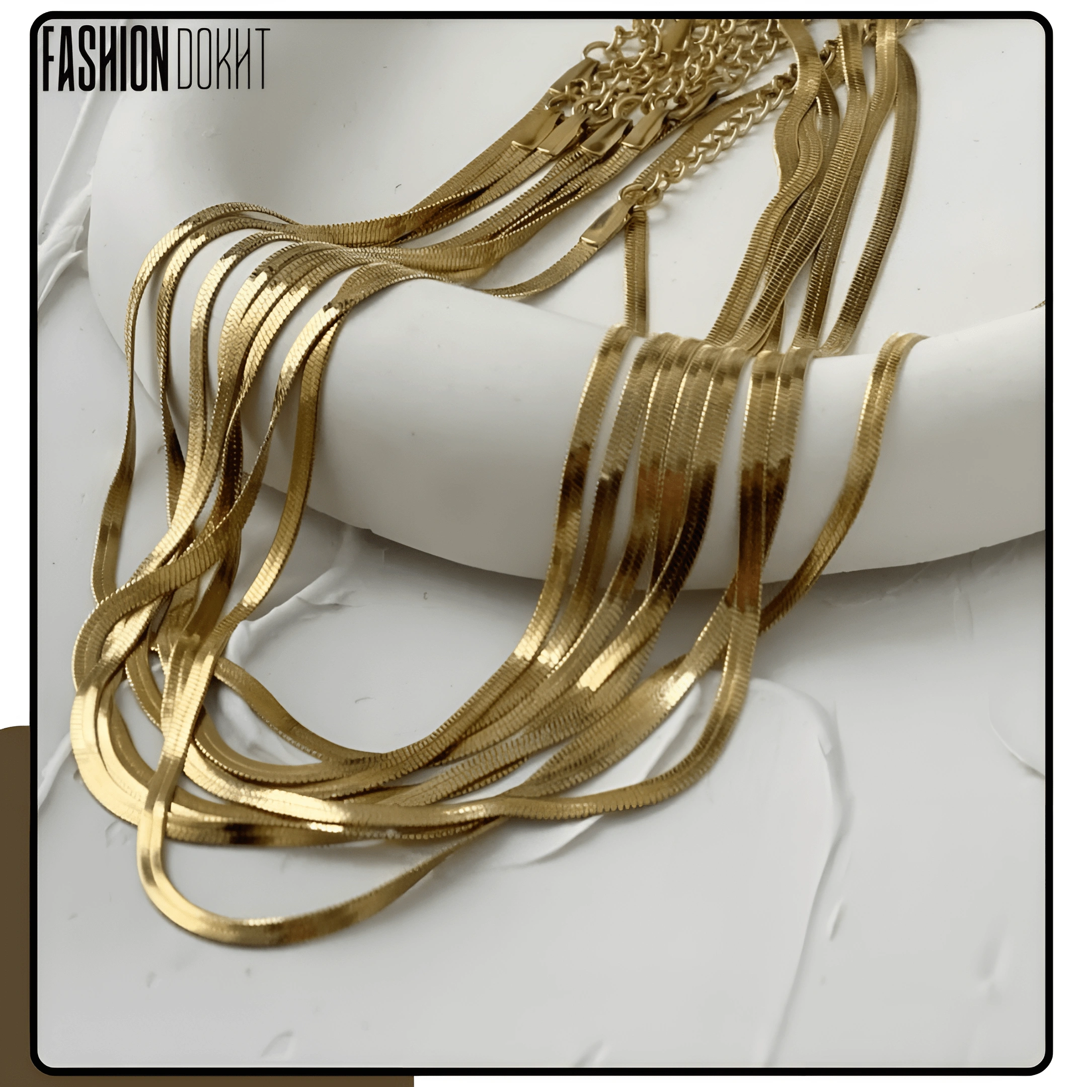 گردنبند ماری مشکی، طلایی و سیلور از فروشگاه فشن دخت، مناسب برای خانم‌ها و آقایون خوش‌استایل.