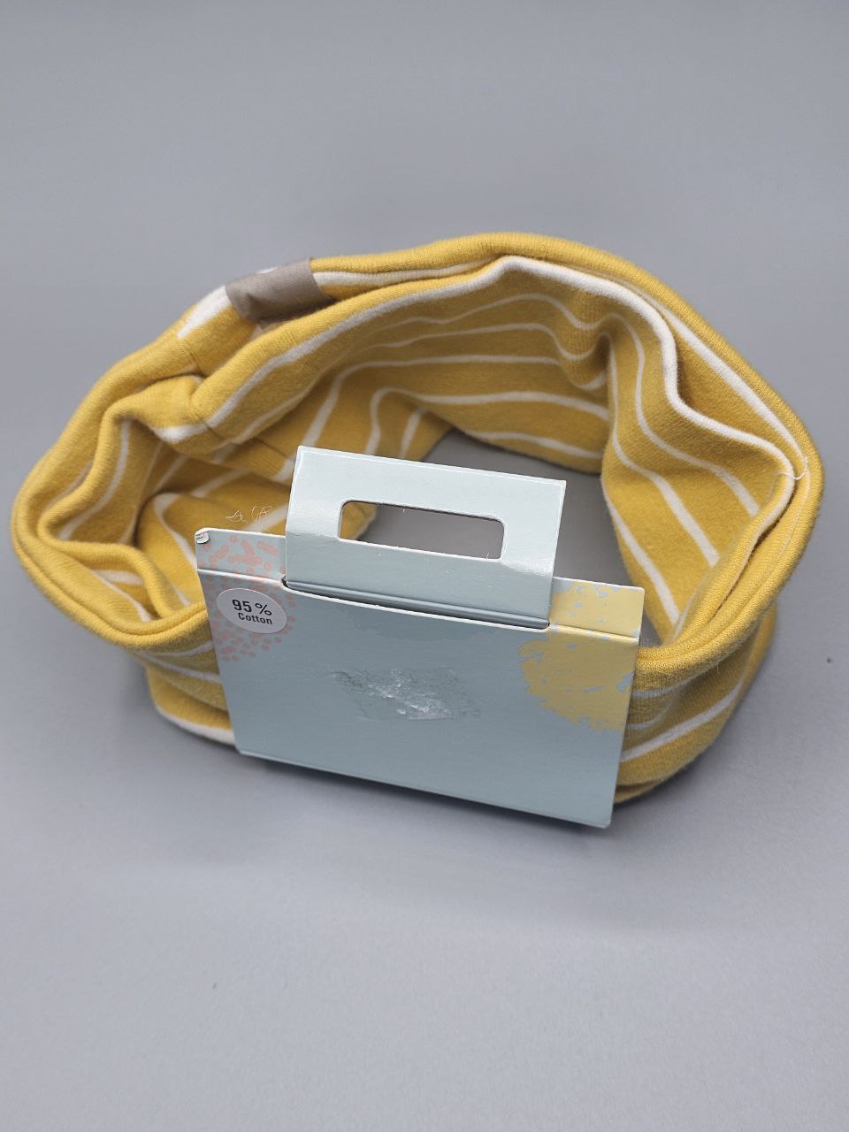 شال رینگی زرد و سفید کد ۴۱۴