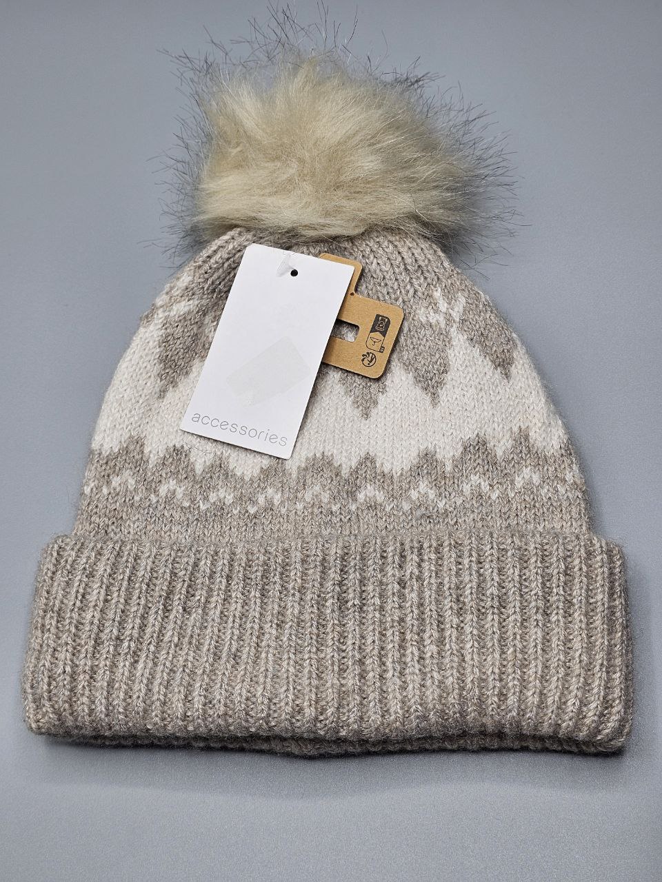 کلاه بافت طرح دار کد ۲۱۲