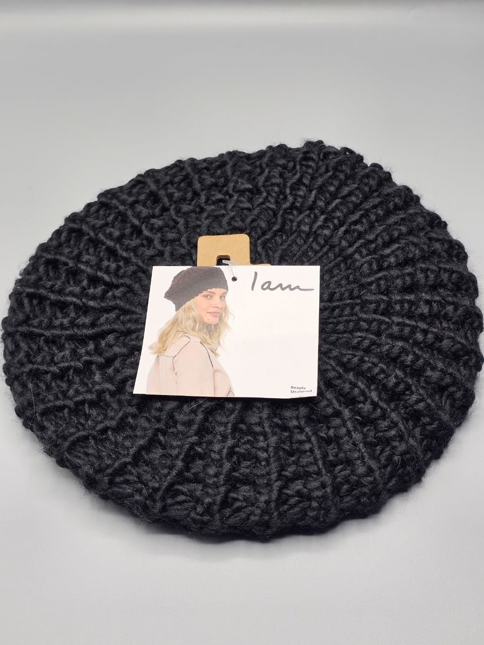 کلاه بافت فرانسوی مشکی کد ۲۳۵ برند آی ام