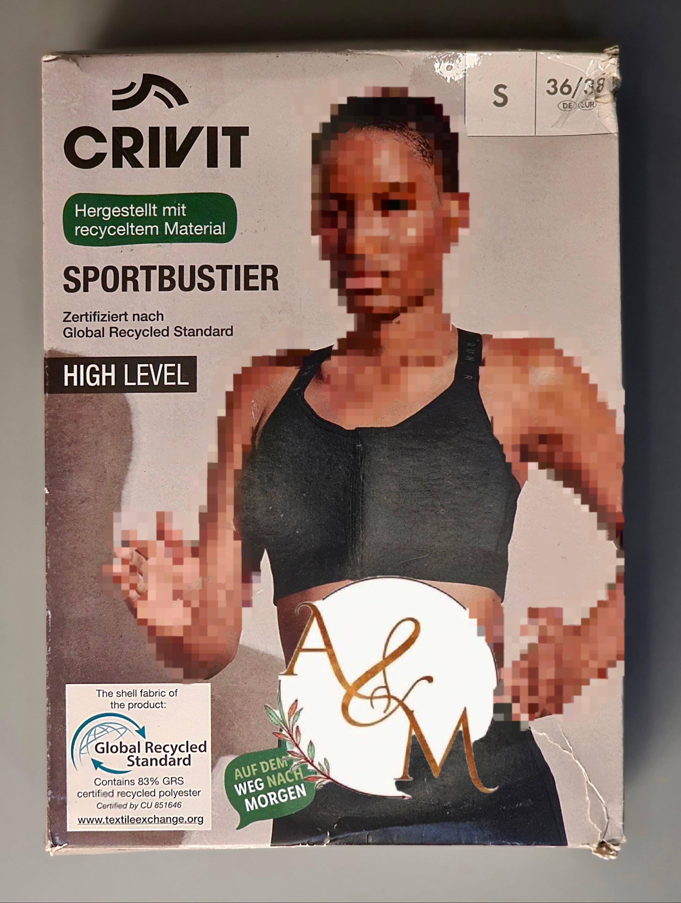 نیم تنه ورزشی (تاپ ورزشی) جلو زیپ دار خارجی برند کریویت(crivit) وارداتی