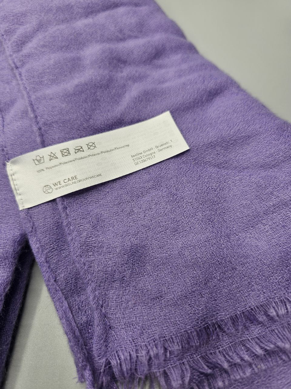 شال تک رنگ بنفش کد ۳۲۱ برند سیکس