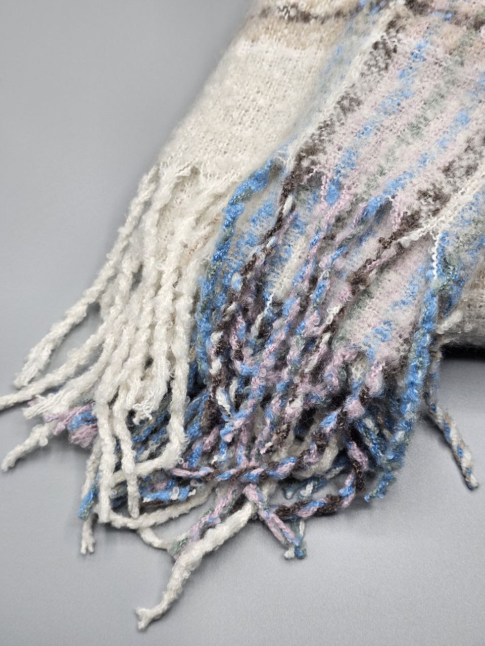 شال پشمی چهارخونه آبی برند