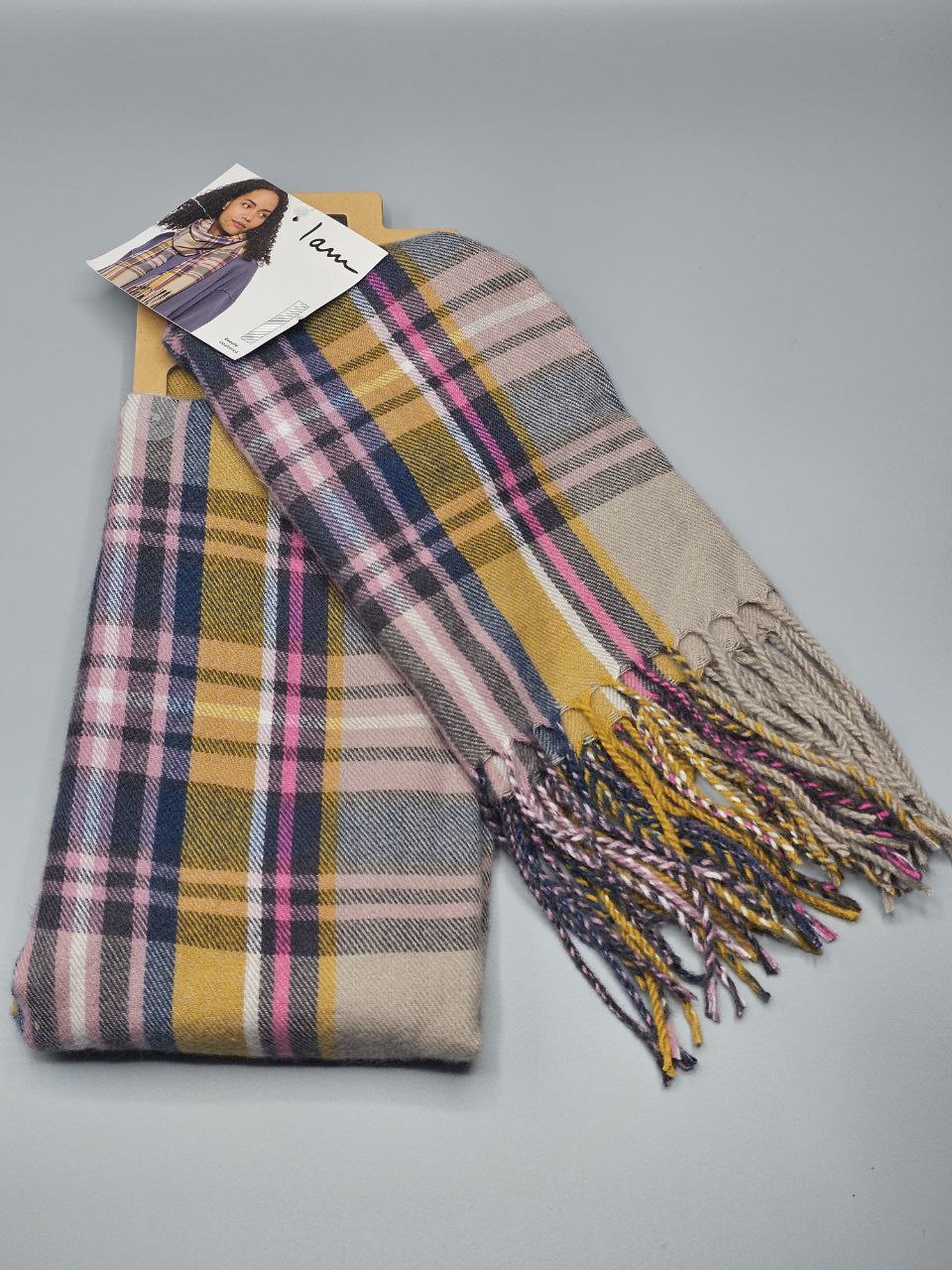 شال چهارخونه برند آی ام کد ۳۱۲