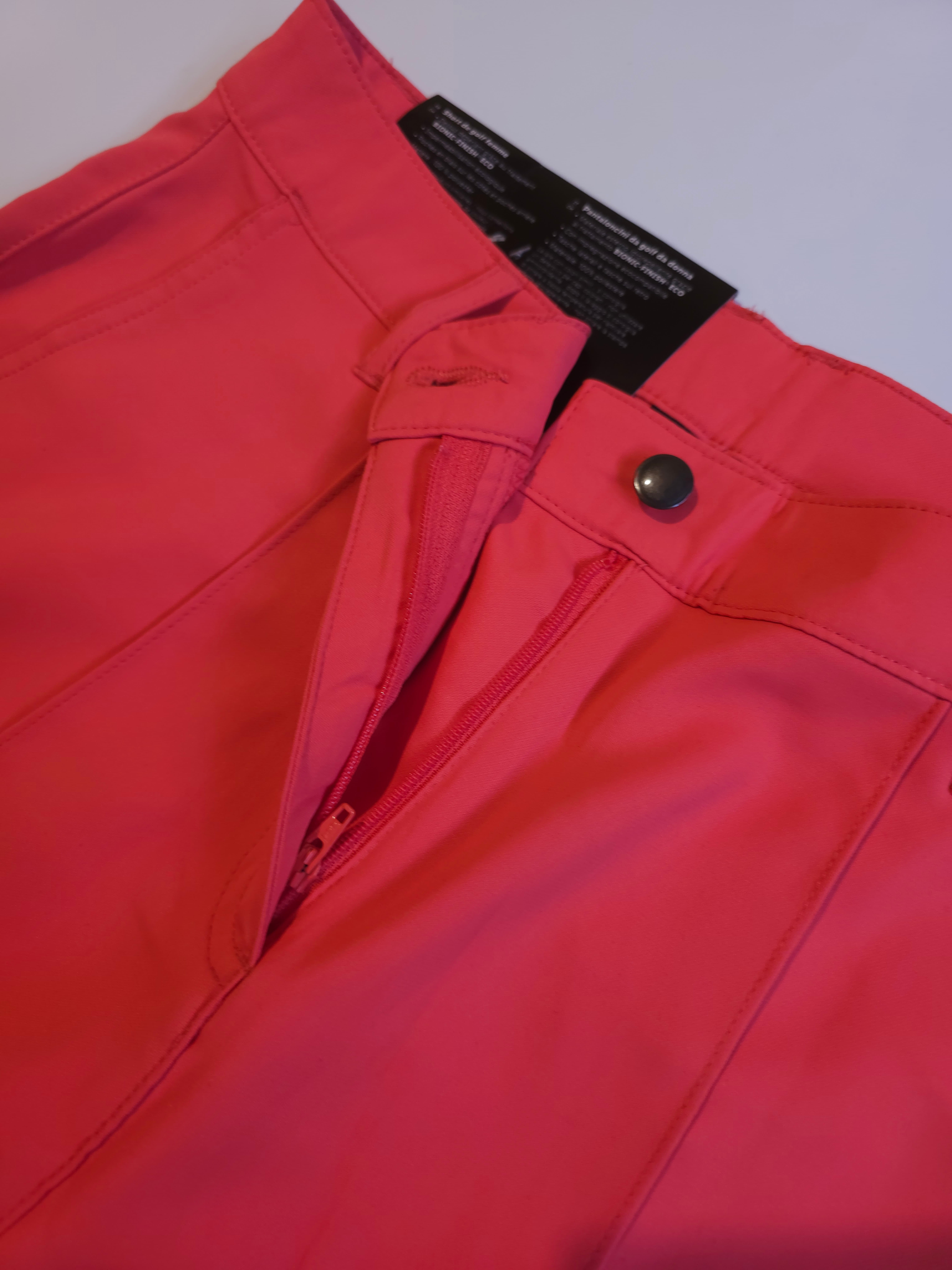 شلوارک زنانه دکمه و زیپ دار خارجی برند کریویت (crivit) وارداتی