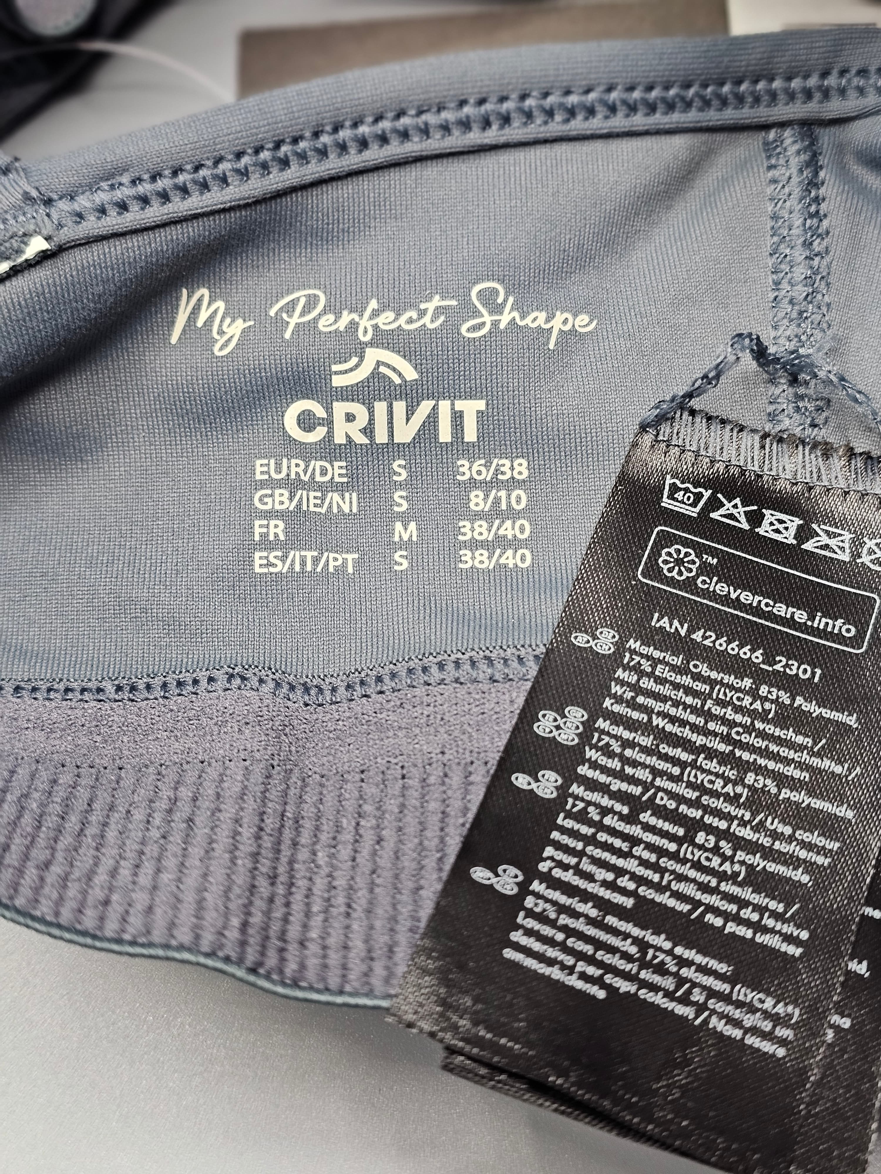 نیم تنه ورزشی (تاپ ورزشی) جلو زیپ دار خارجی برند کریویت(crivit) وارداتی