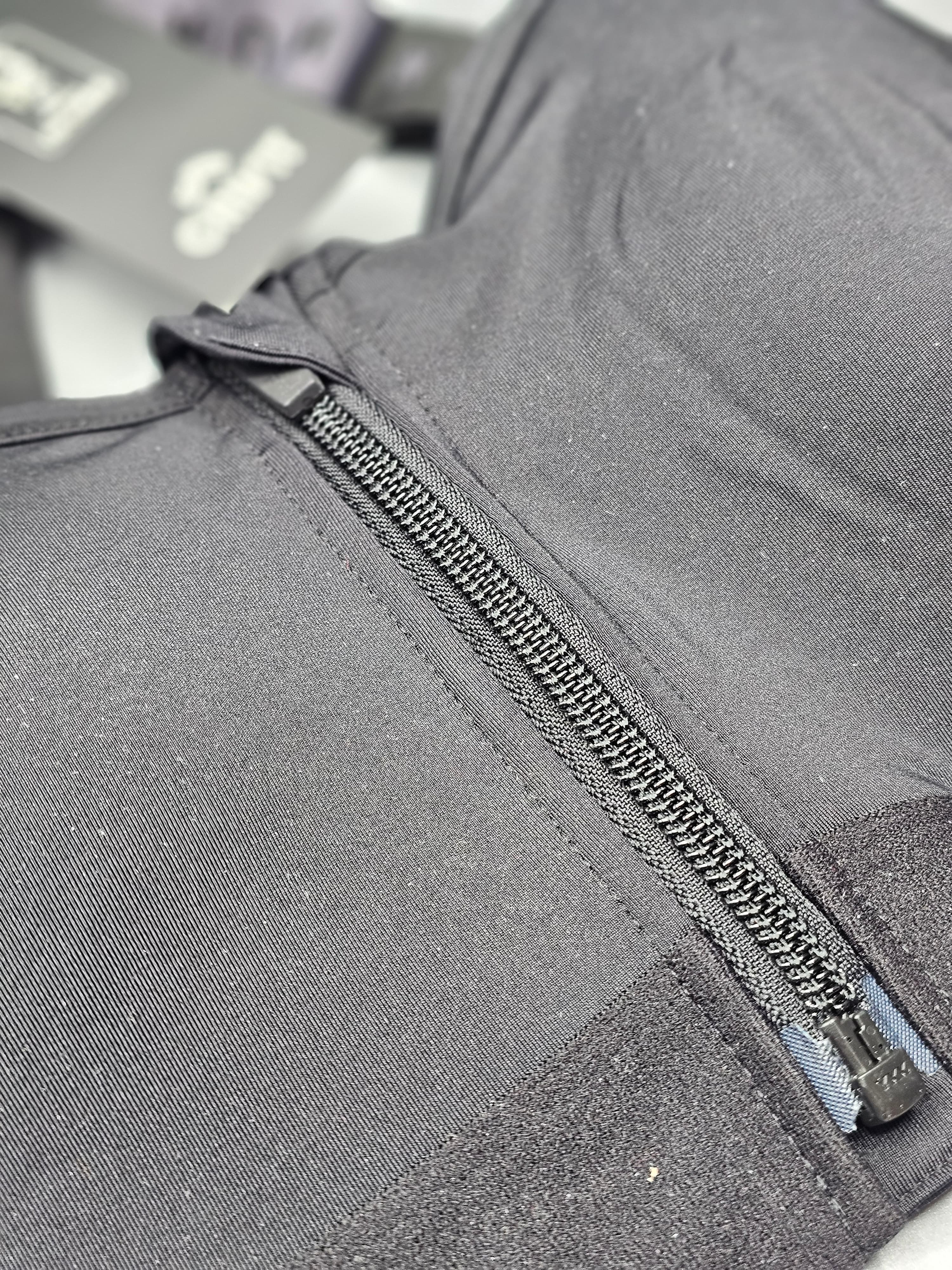 نیم تنه ورزشی (تاپ ورزشی) جلو زیپ دار خارجی برند کریویت(crivit) وارداتی