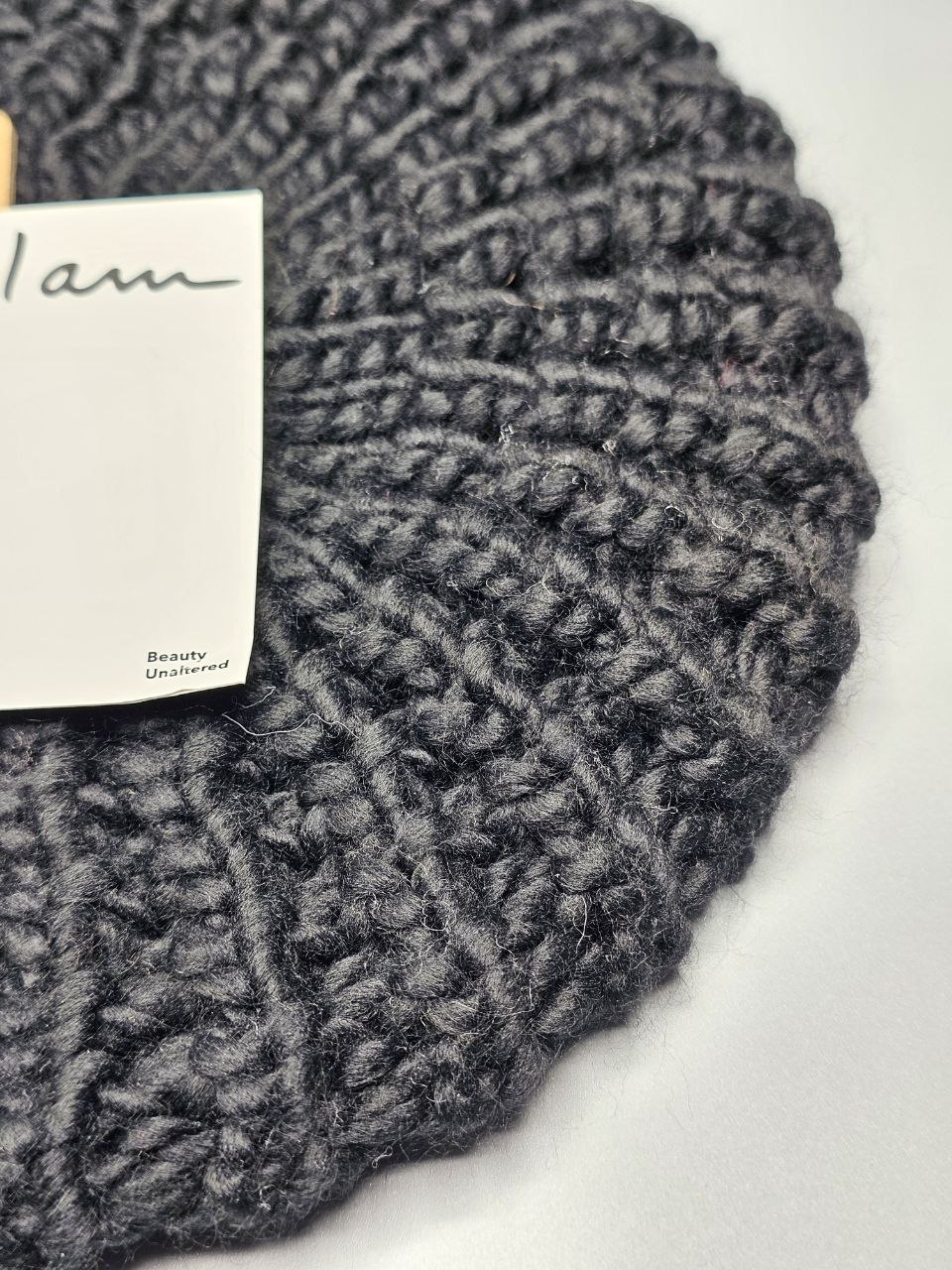 کلاه بافت فرانسوی مشکی کد ۲۳۵ برند آی ام