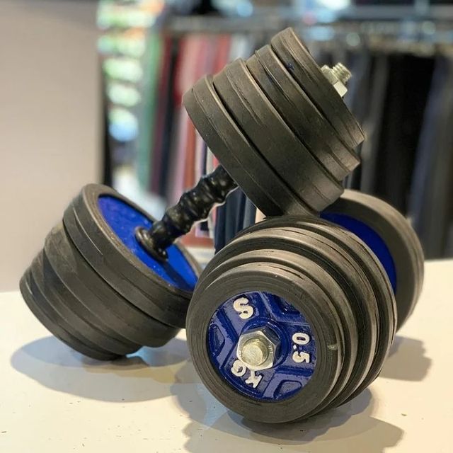 دمبل ۱۰ کیلویی متغیر با میله متغیر قابل تنظیم