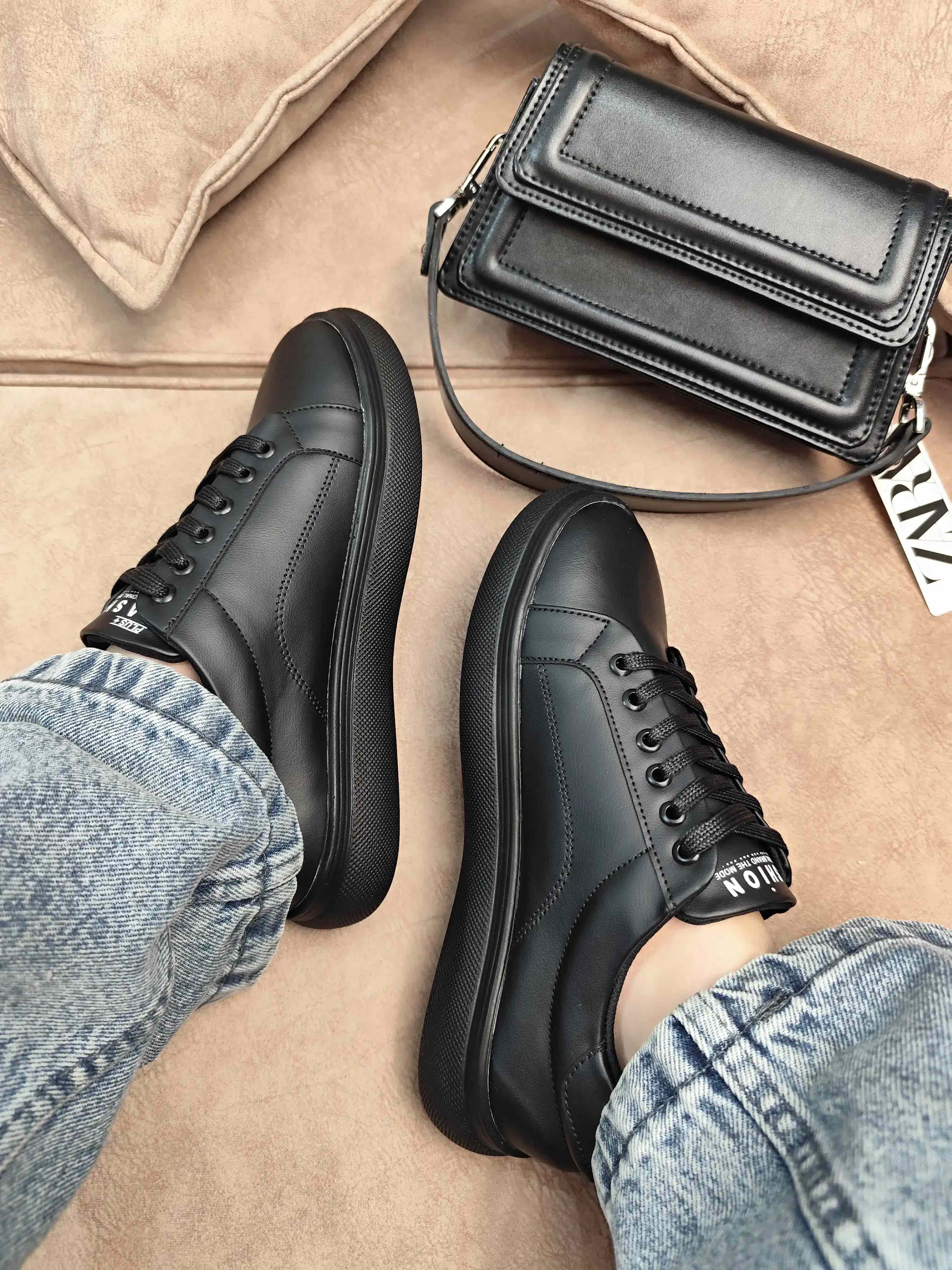 ونس زنانه و دخترانه مک کویین رنگ مشکی