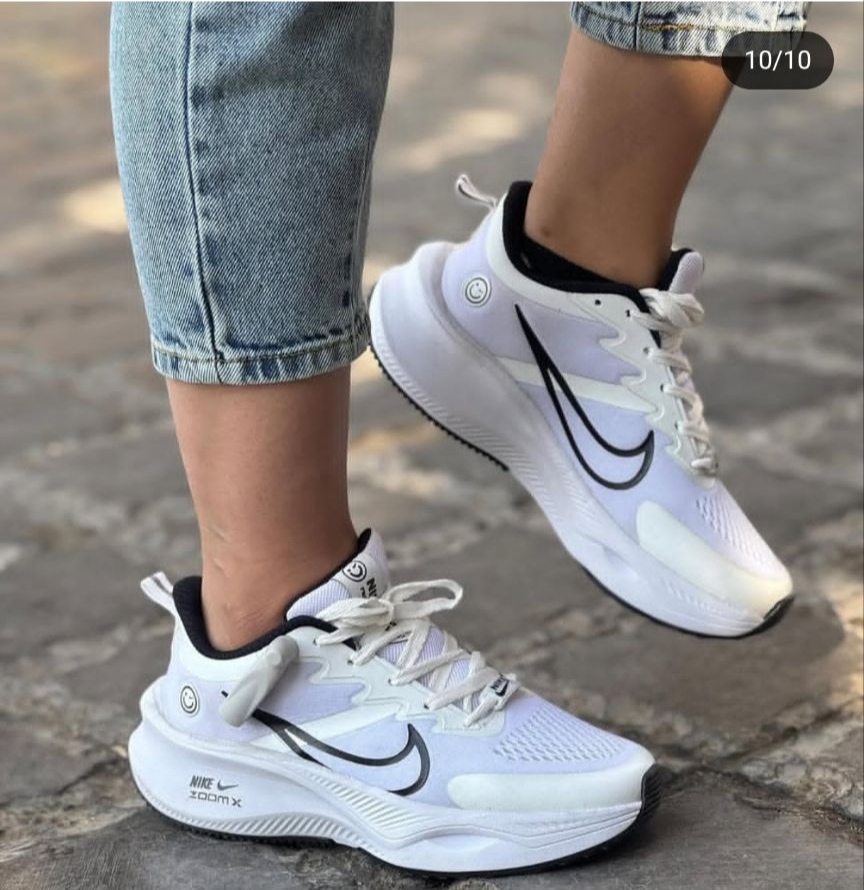 کتونی نایک لبخند ترند و پرفروش کتونی زنانه و دخترانه نایکی زوم لبخند