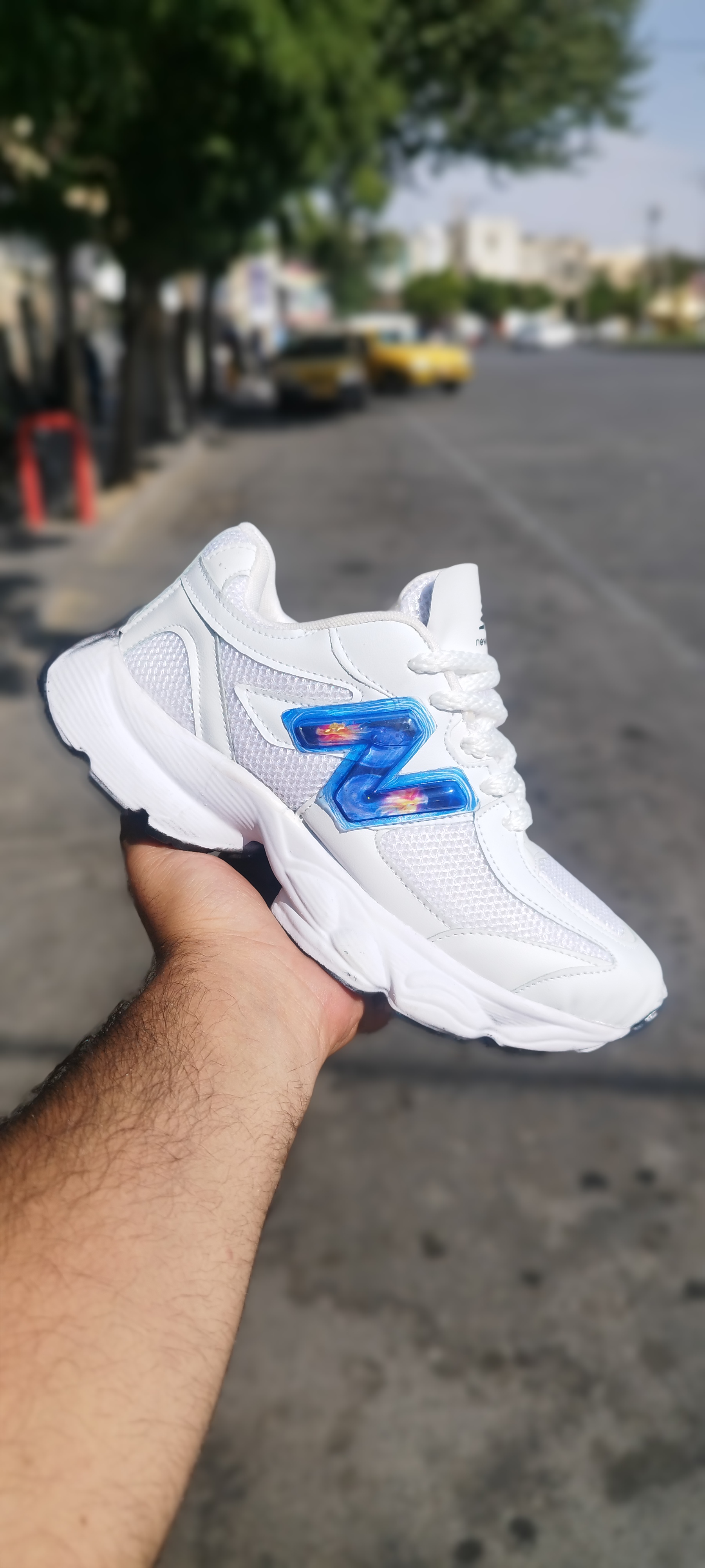 کتونی زنانه نیوبالانس کتونی نیوبالانس دخترانه رنگ سفید