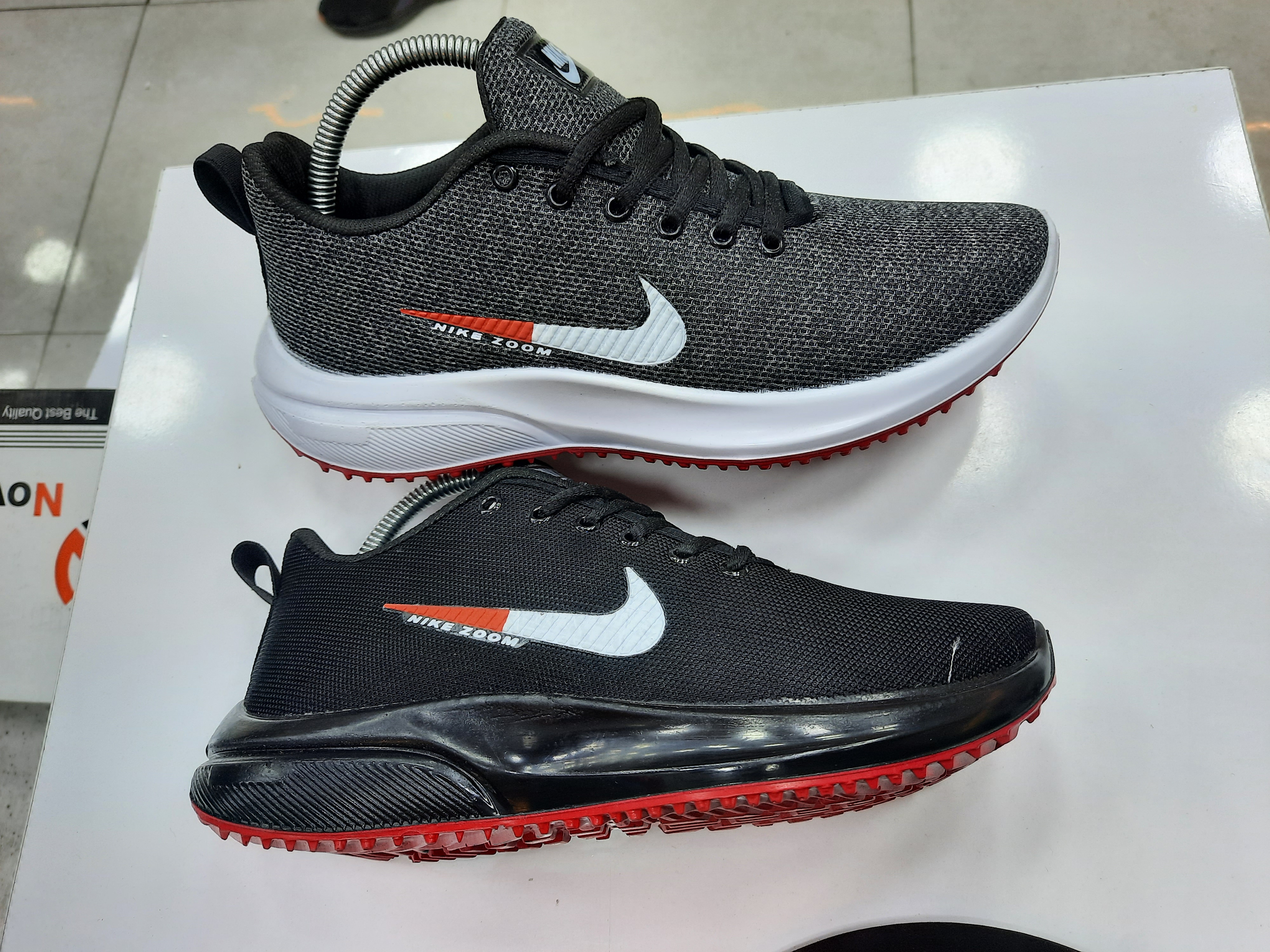 حراج کتونی نایک مردانه در رنگ بندی