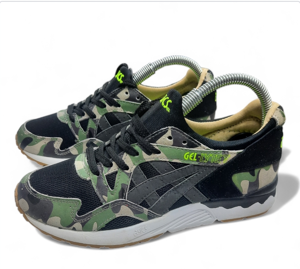 کتونی خارجی آسیکس کلاسیک چریکی سبز ASICS GEL _LIGHTE V