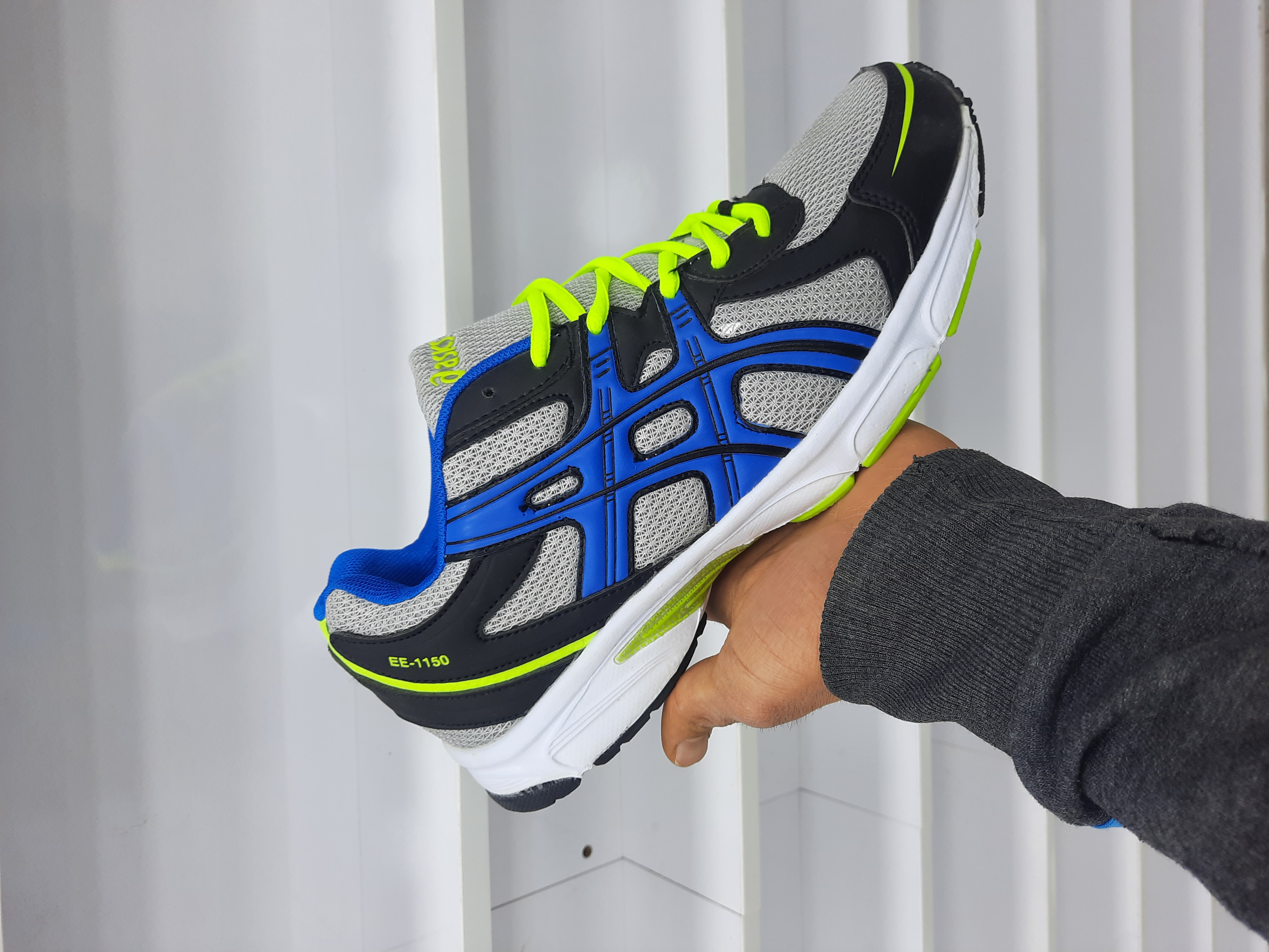 کتونی بزرگپا  مدل asics بزرگپا مردانه رنگ طوسی بنفش