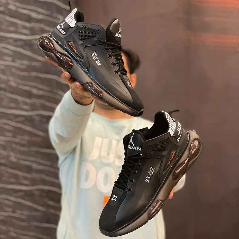 آخرین حراج کتونی جردن ۲۳ رنگ مشکی فقط ۳۹۸