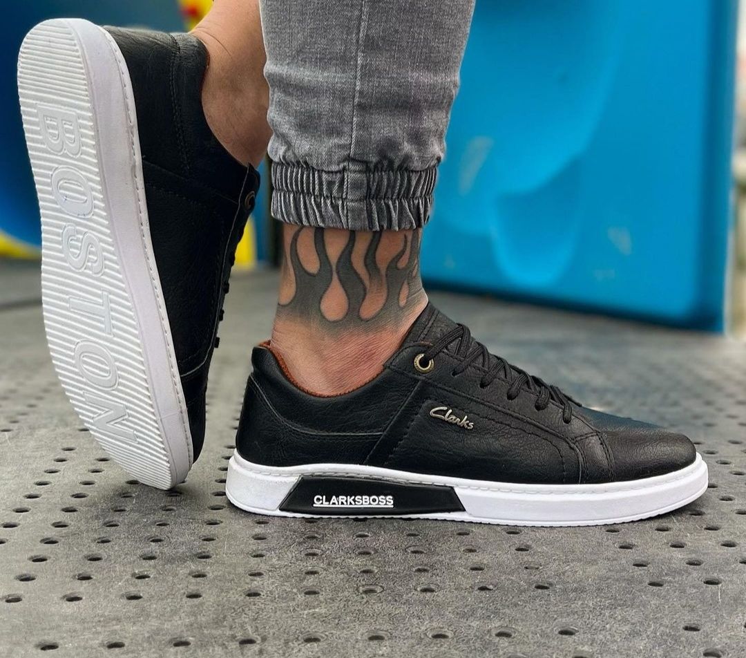 کفش اسپرت مردانه کلارک رنگ مشکی سفید چرمی جدید و ترند