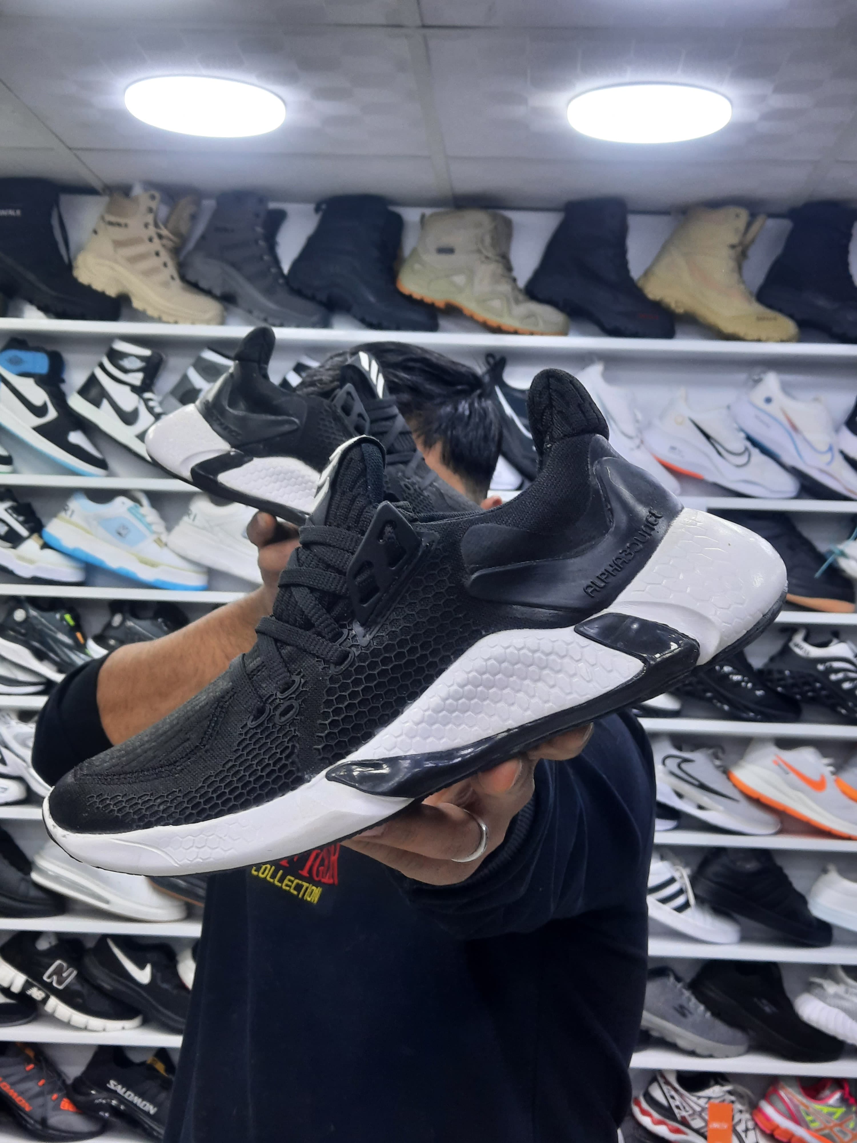 خرید آنلاین کتونی آدیداس آلفا بونس رنگ طوسی آبی