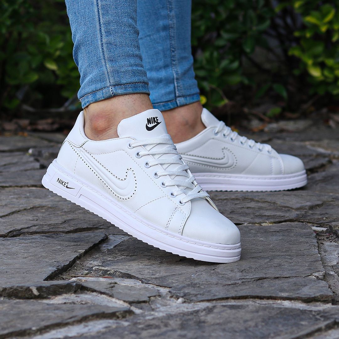 ونس  کلاسیک نایک کیان رنگ مشکی سفید جدید و ترند