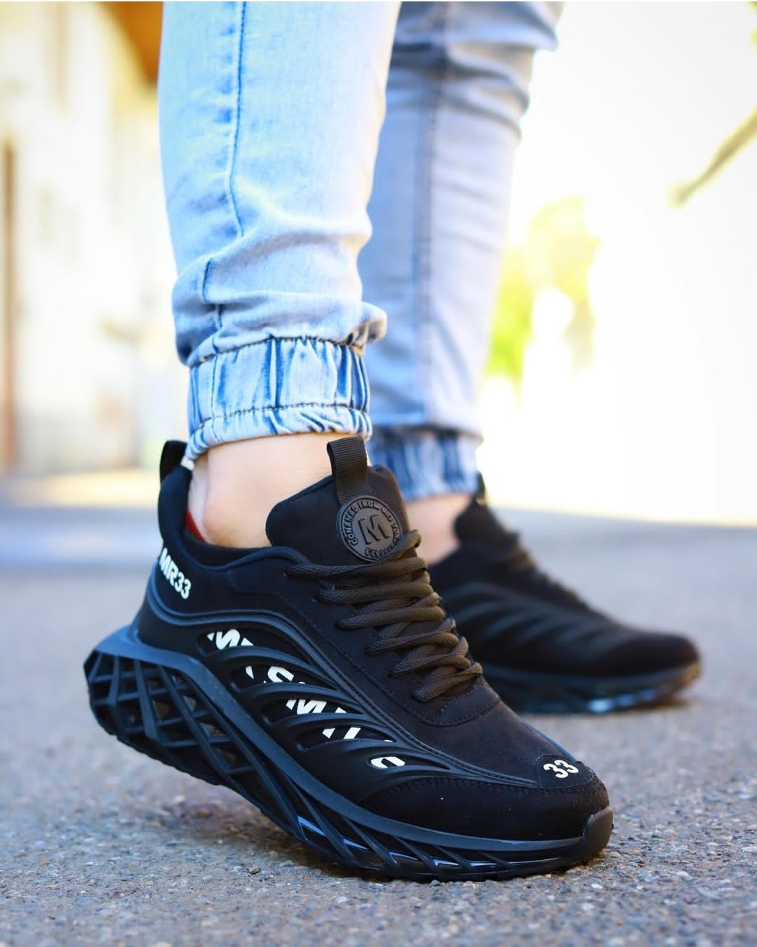 کتونی مدل مستر 33 جدید و ترند رنگ مشکی mr(ارسال رایگان)