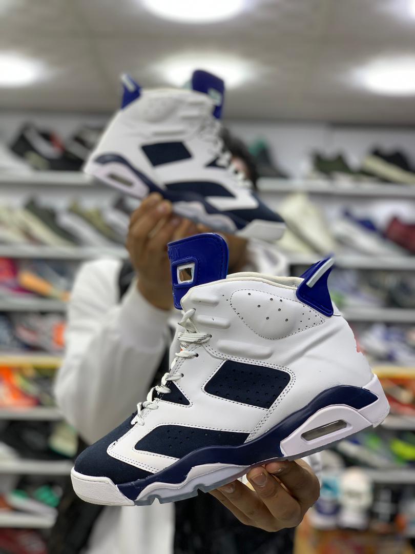 کتونی جردن 6 مردانه جدید و بمب سال سفید سرمه ای