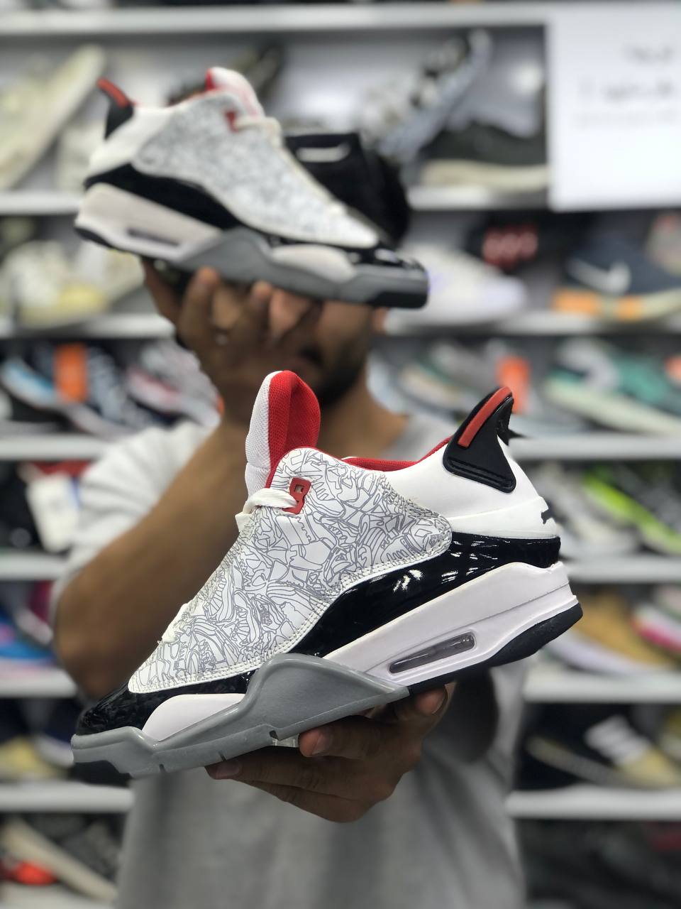 حراج فوق العاده کتونی ساقدار جردن داب رنگ سفید مشکی JORDAN