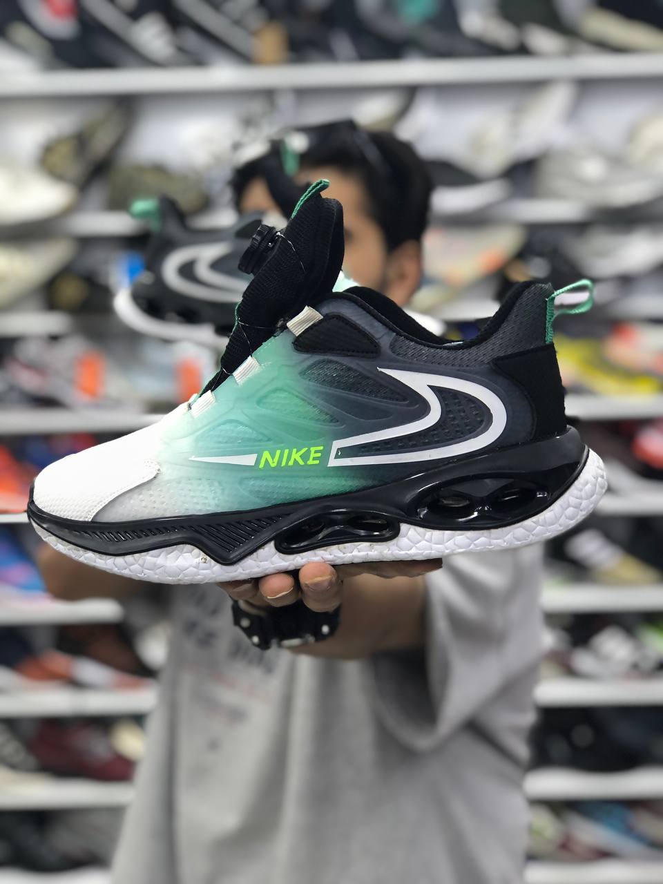 کتونی نایک دیسکی مردانه رنگ طوسی آبی جدید NIKE