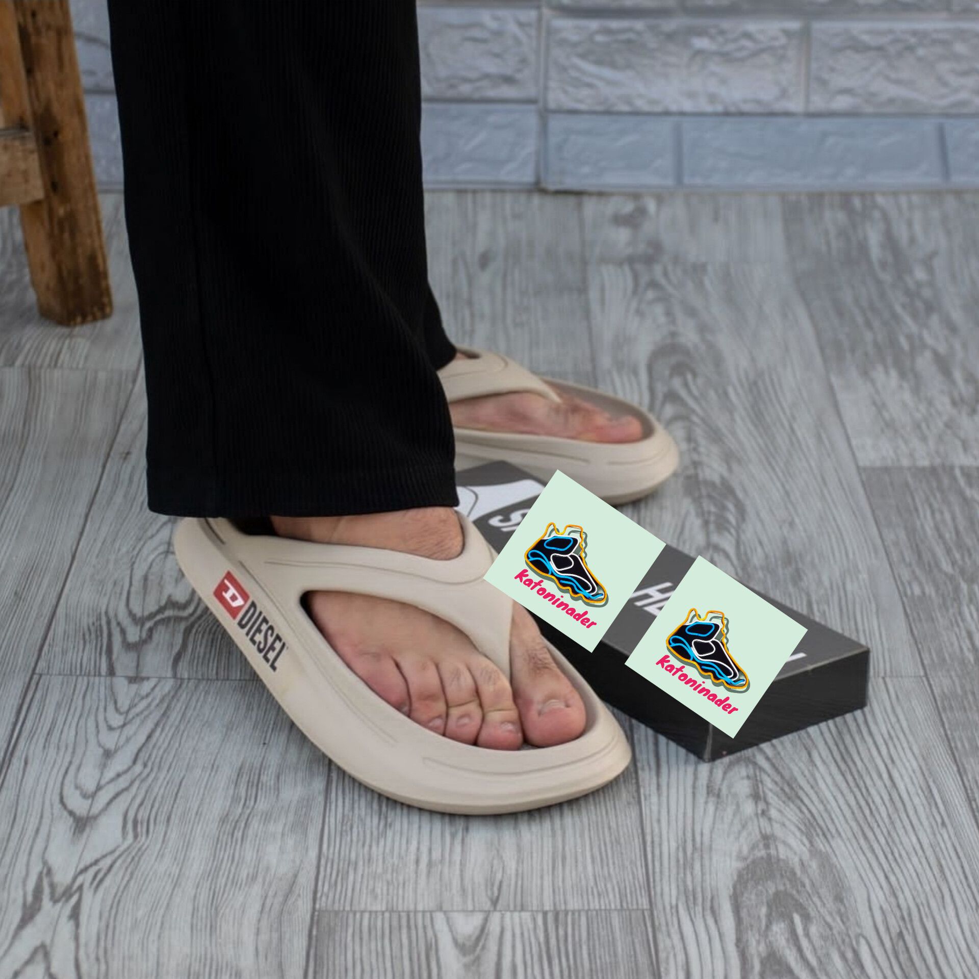 دمپایی مردانه لژ دار نگار انگشتی رنگ کرم مدل دیزل جدید و ترند