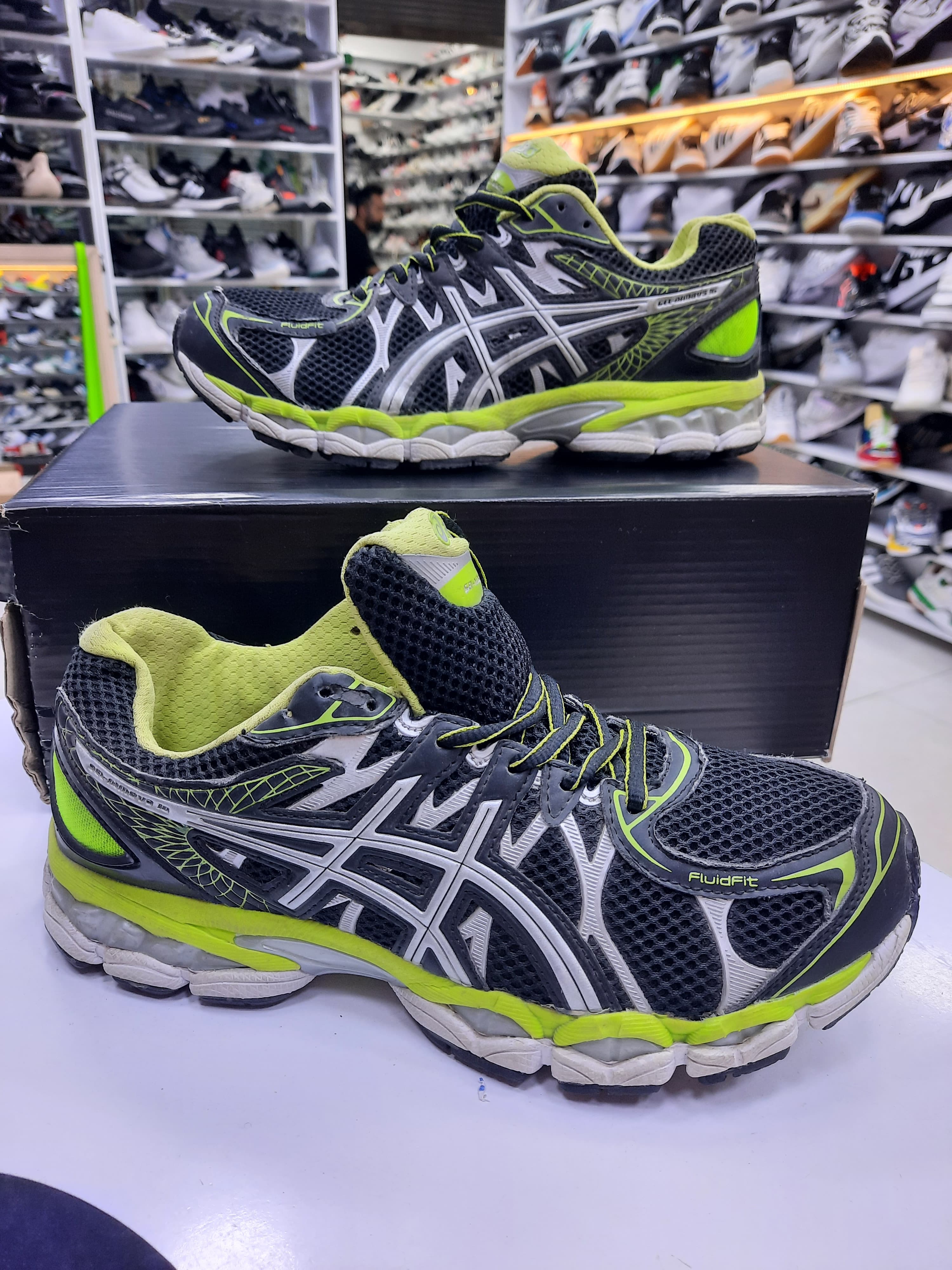 آسیکس خارجی مشکی سبز تکسایز 40 و 41 ASICS