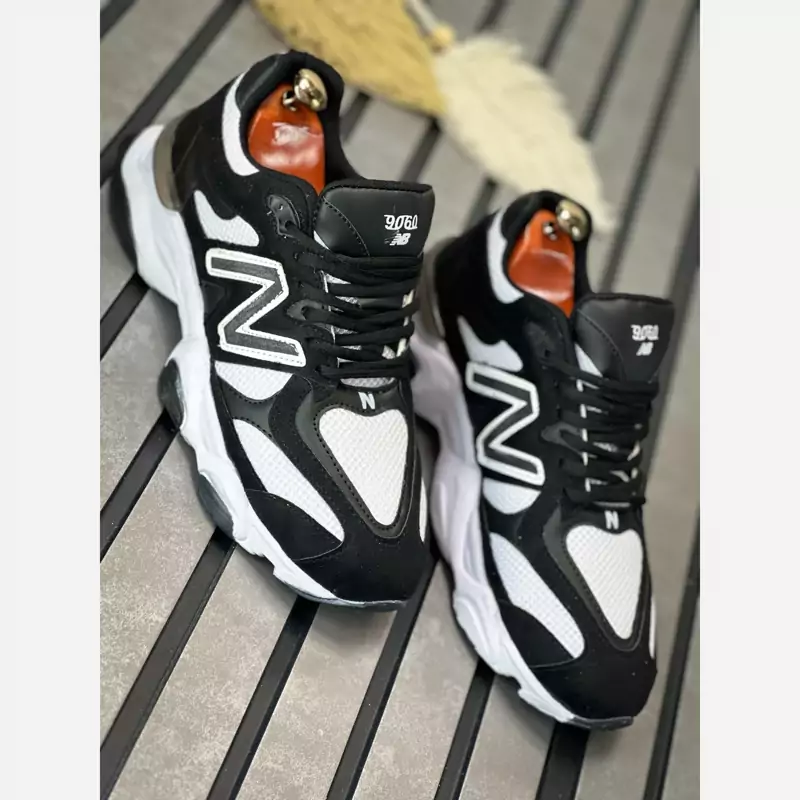 حراج کتونی نیوبالانس 9060  کرم خط سبز تک سایز 41و42 (ارسال رایگان )