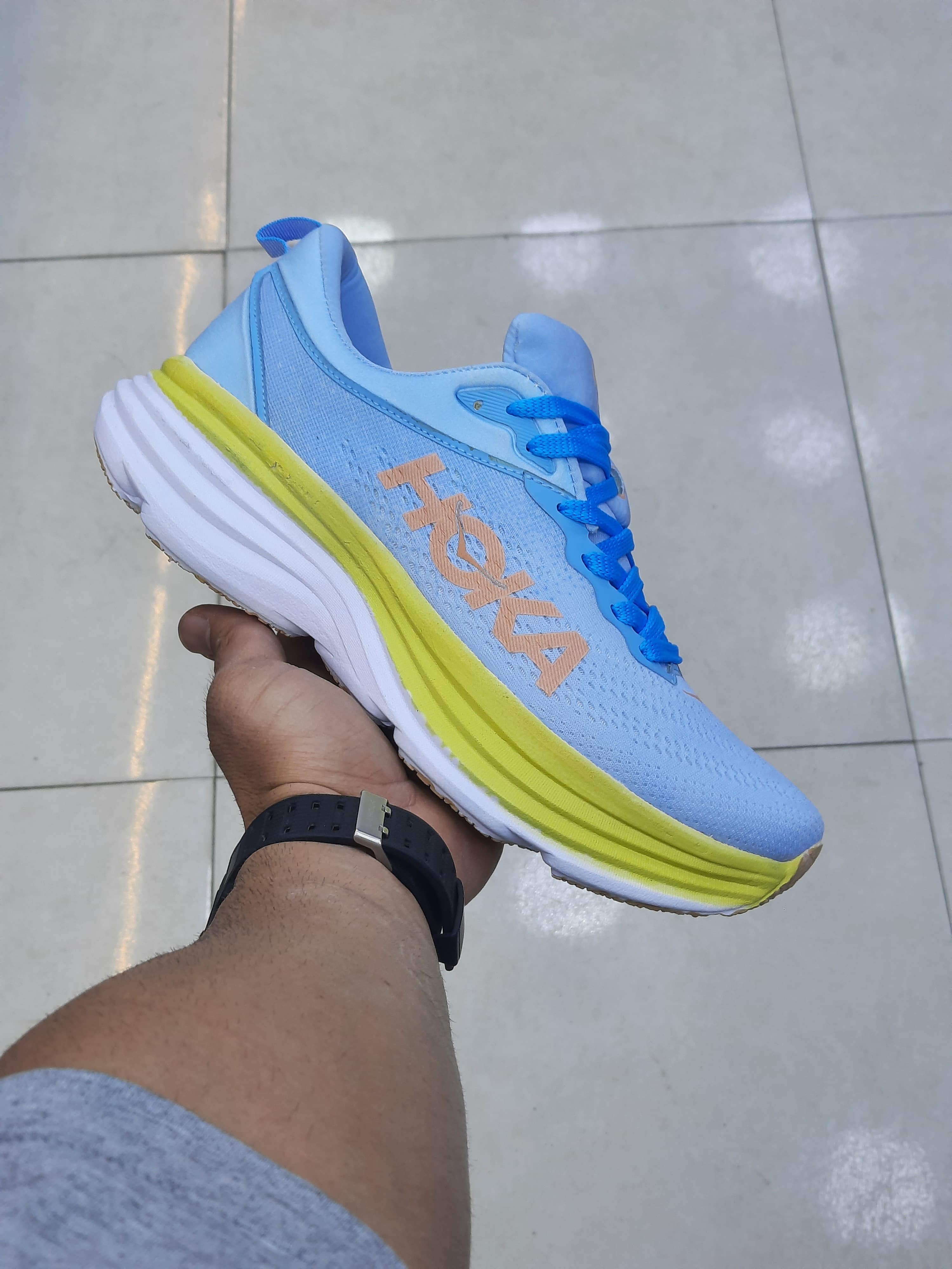 کتونی لژ دار هوکا باندی 8 مردانه رنگ آبی HOKA