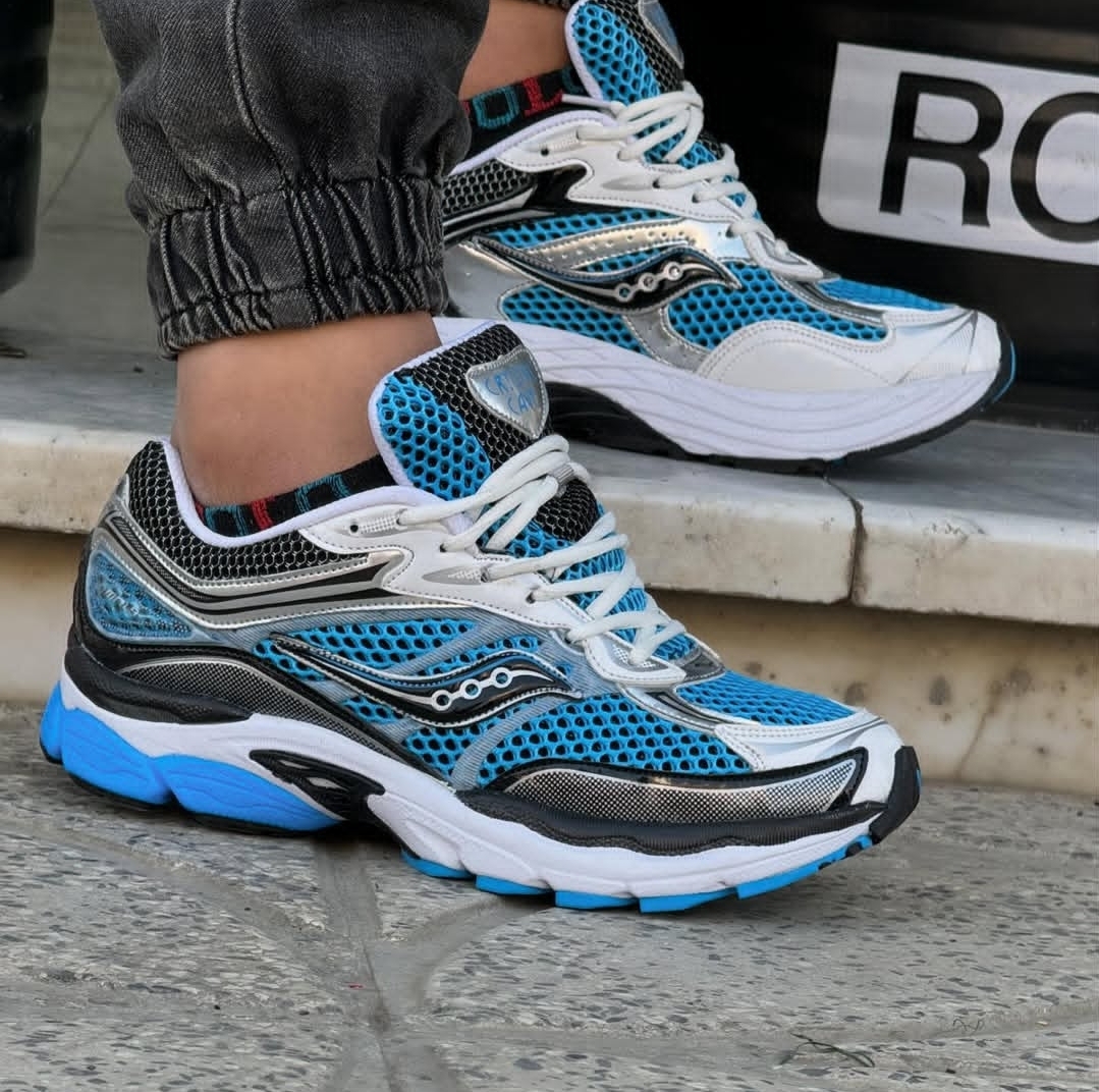 کتونی ورزشی ساکونی رنگ بنفش جدید و ترند saucony omni9